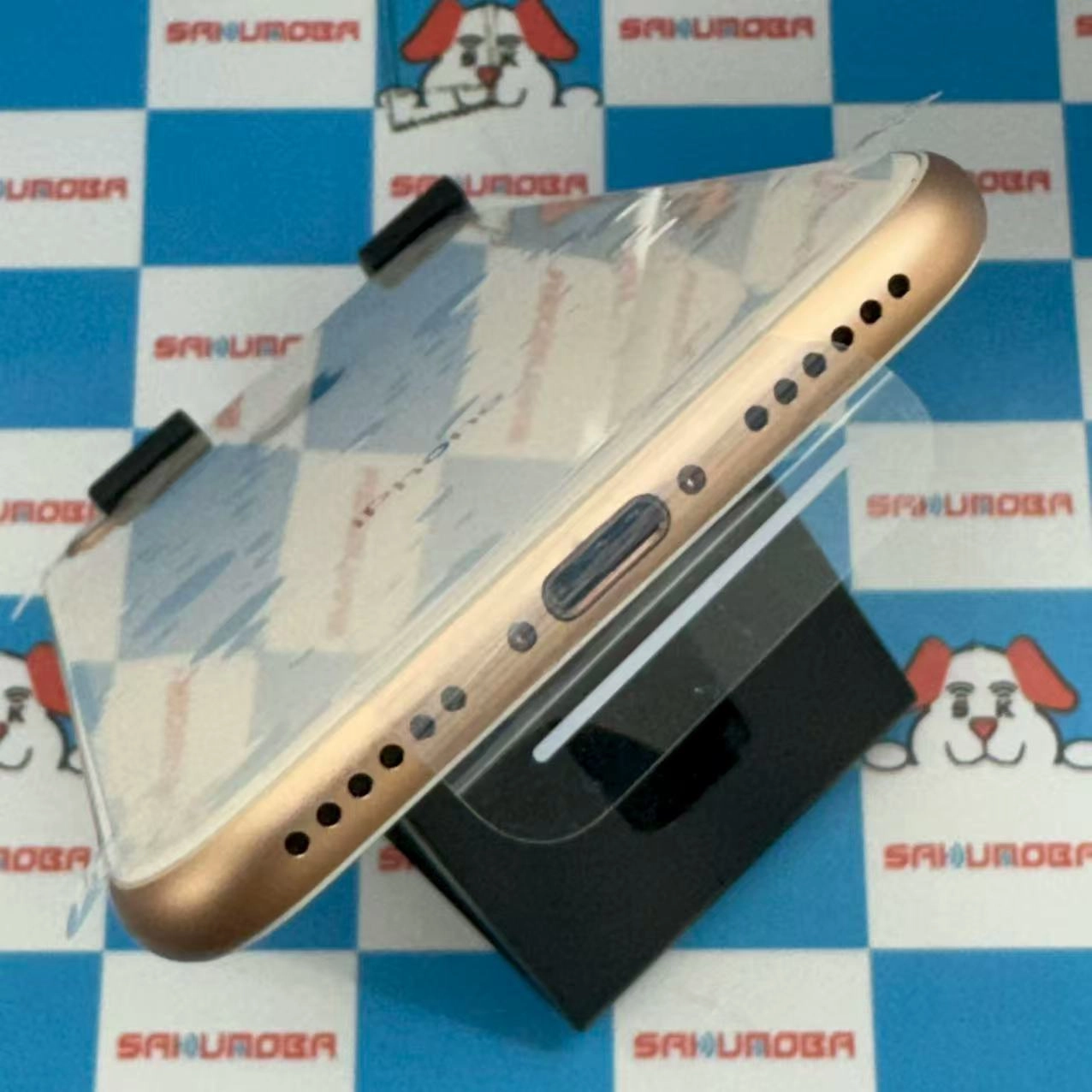 iPhone8 64GB ゴールド NQ7A2J/A docomo版SIMフリー 交換未使用