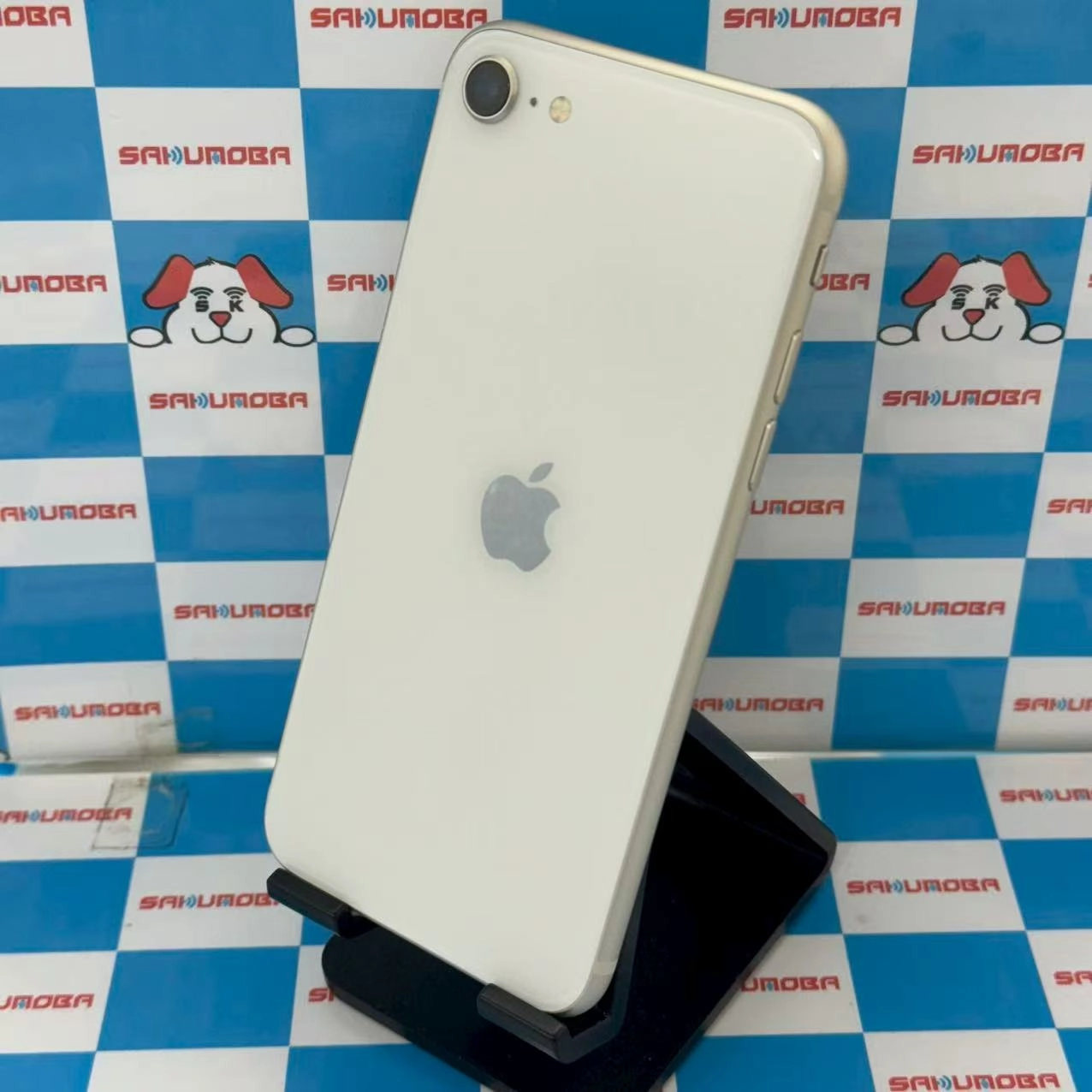 iPhoneSE 第3世代 128GB スターライト MMYG3J/A SIMロック解除済 docomo版SIMフリー