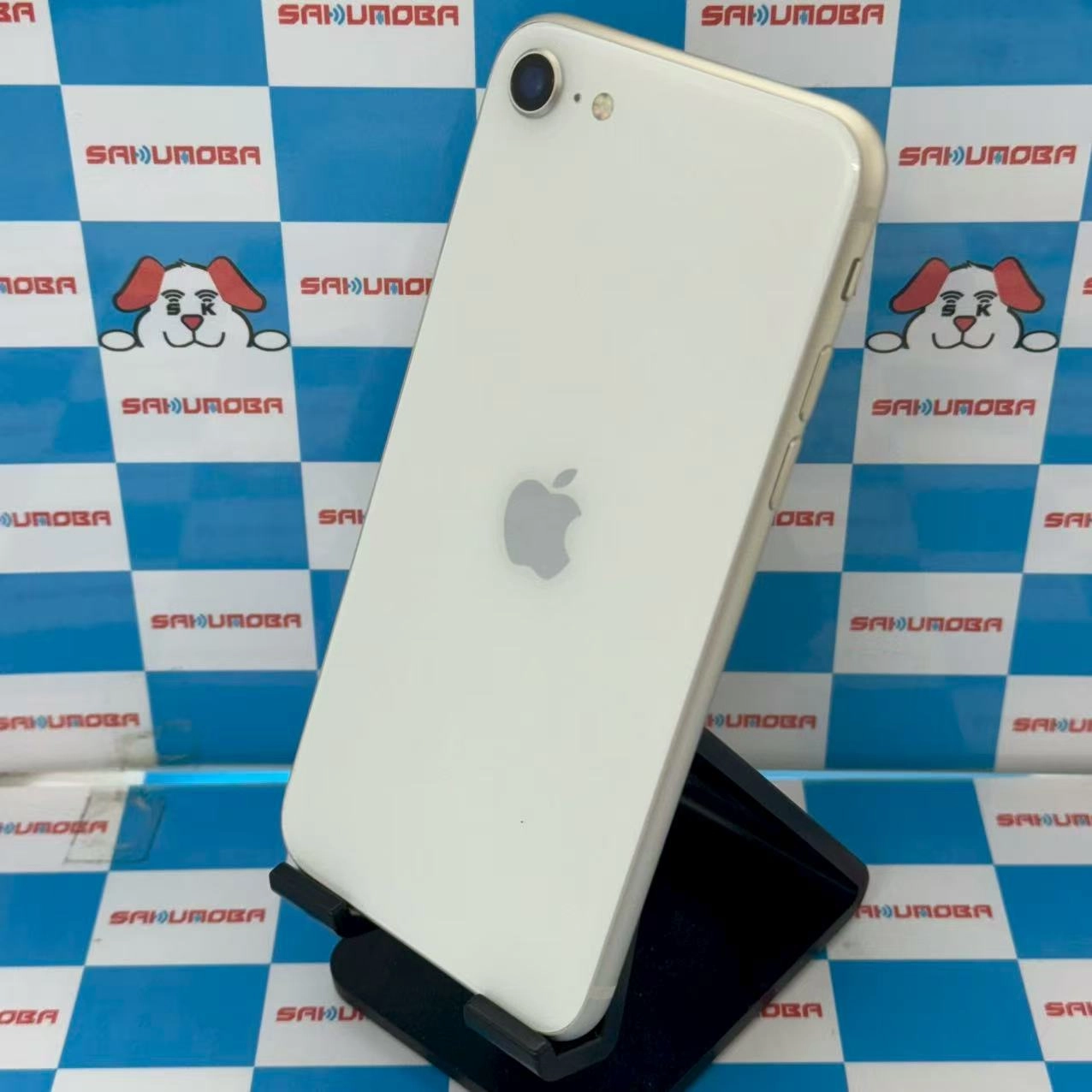 iPhoneSE 第3世代 128GB スターライト MMYG3J/A SIMロック解除済 docomo版SIMフリー