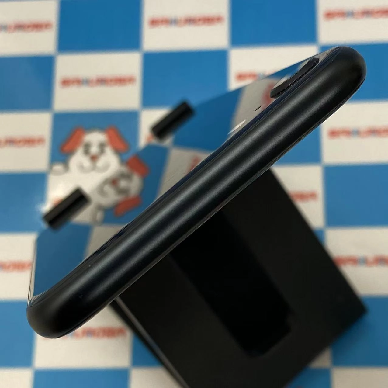 iPhoneSE 第3世代 64GB ミッドナイト MMYC3J/A SIMフリー