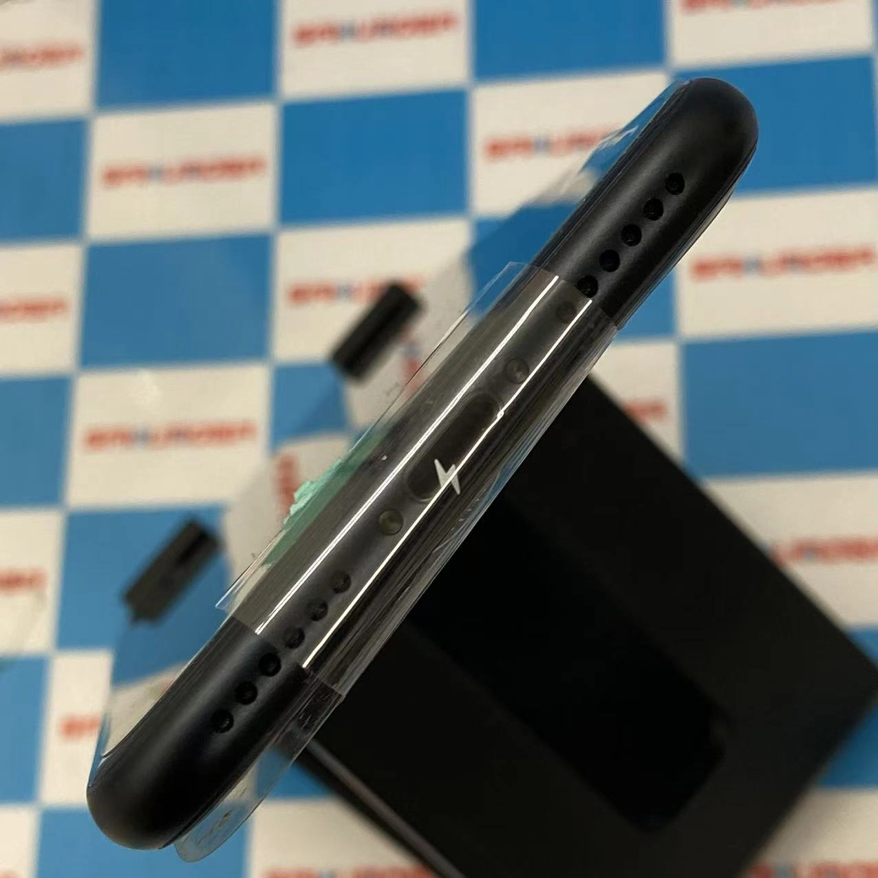 iPhoneSE 第3世代 64GB ミッドナイト MMYC3J/A SoftBank版SIMフリー 開封未使用品