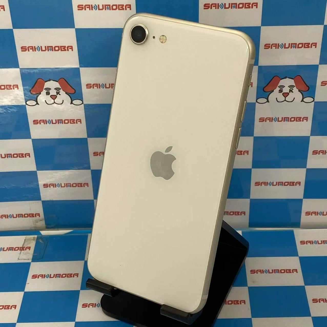iPhoneSE 第3世代 128GB スターライト MMYG3J/A docomo版SIMフリー