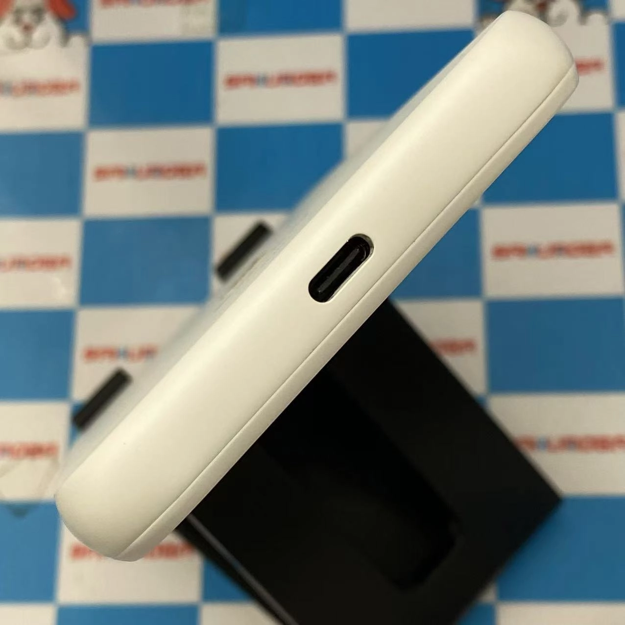 Galaxy 5G Mobile Wi-Fi SCR01 ホワイト 美品 **