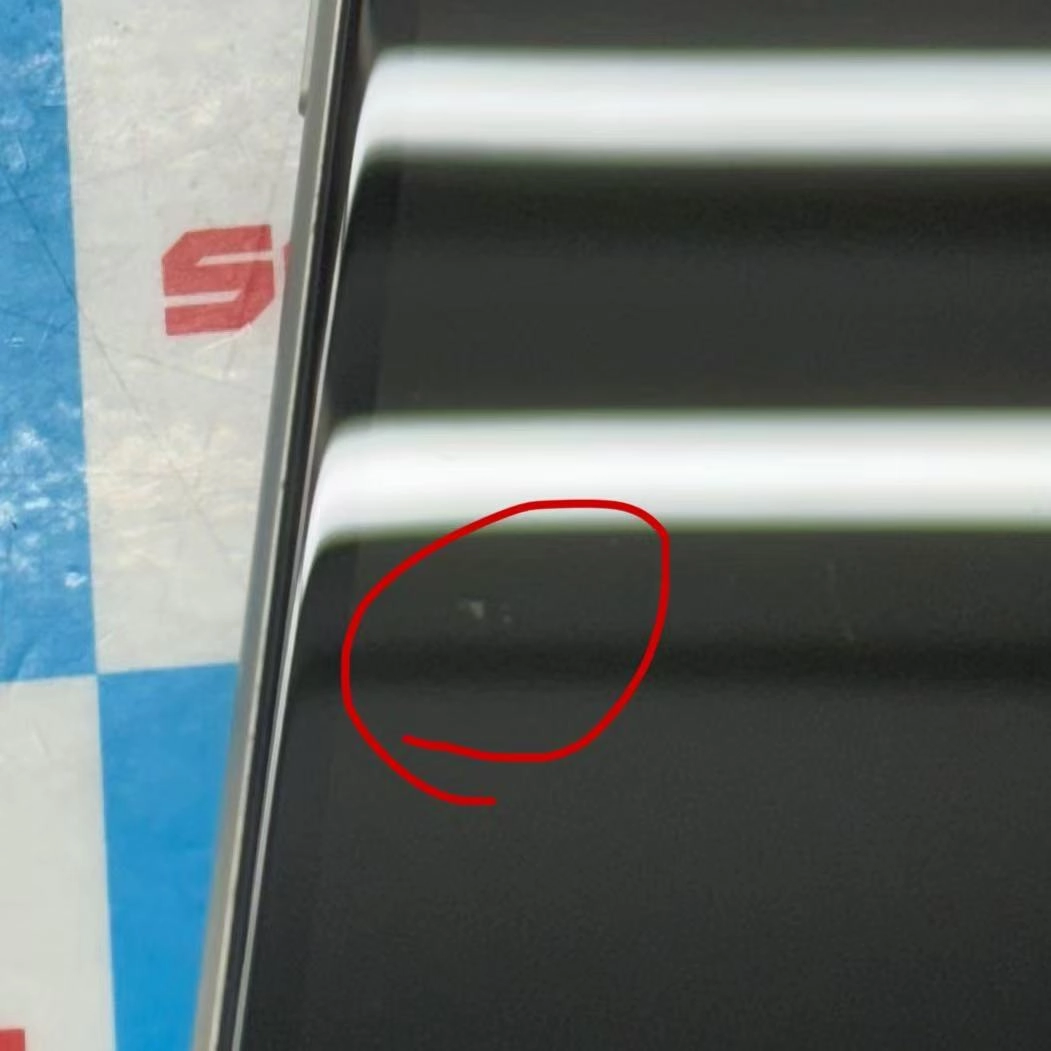 iPhone11 64GB ホワイト MWLU2J/A SoftBank版SIMフリー ジャンク品