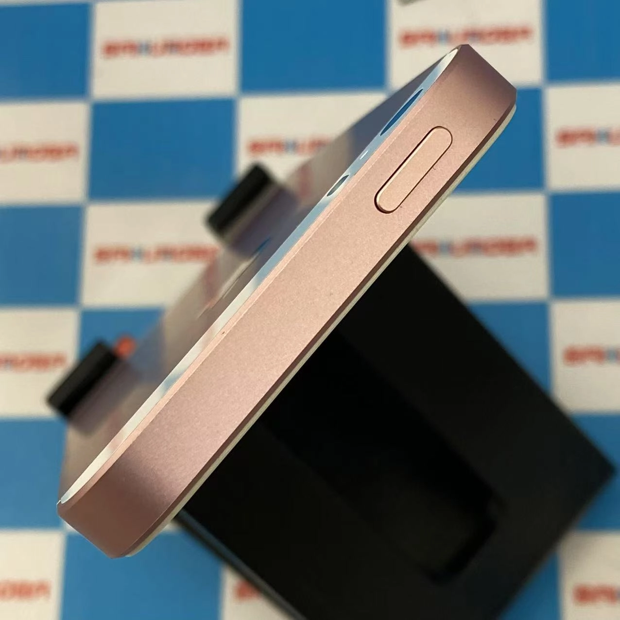 iPhoneSE 128GB ローズゴールド NP892J/A SIMフリー 訳あり品