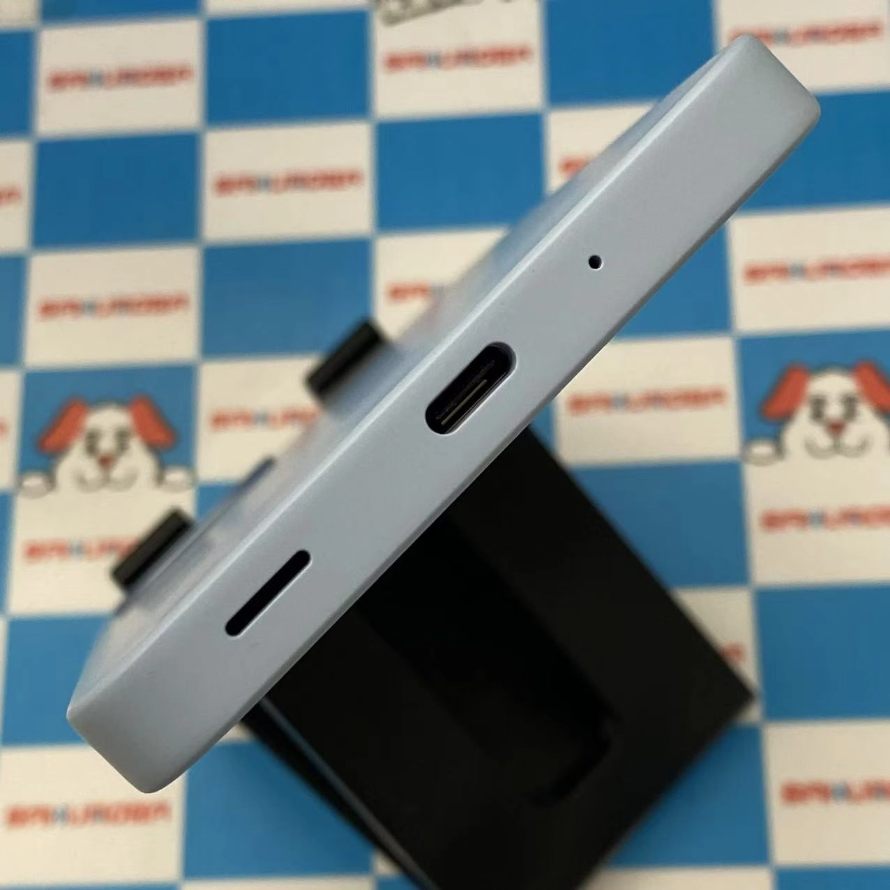 AQUOS wish4 4GB/64GB ブルー SH-52E docomo版SIMフリー 開封未使用品