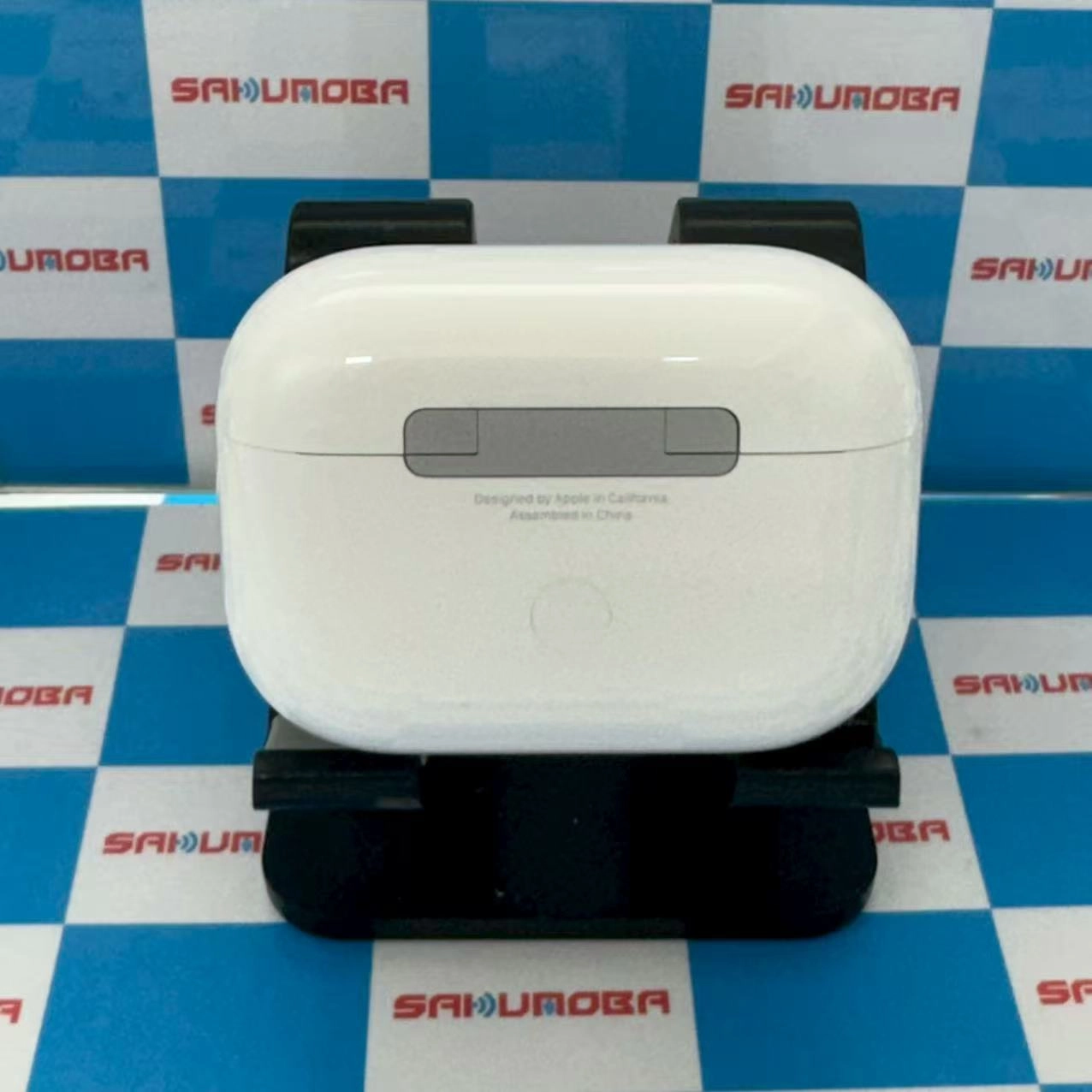 AirPods Pro 第2世代 MagSafe充電ケース(USB-C)付き ホワイト MTJV3J/A