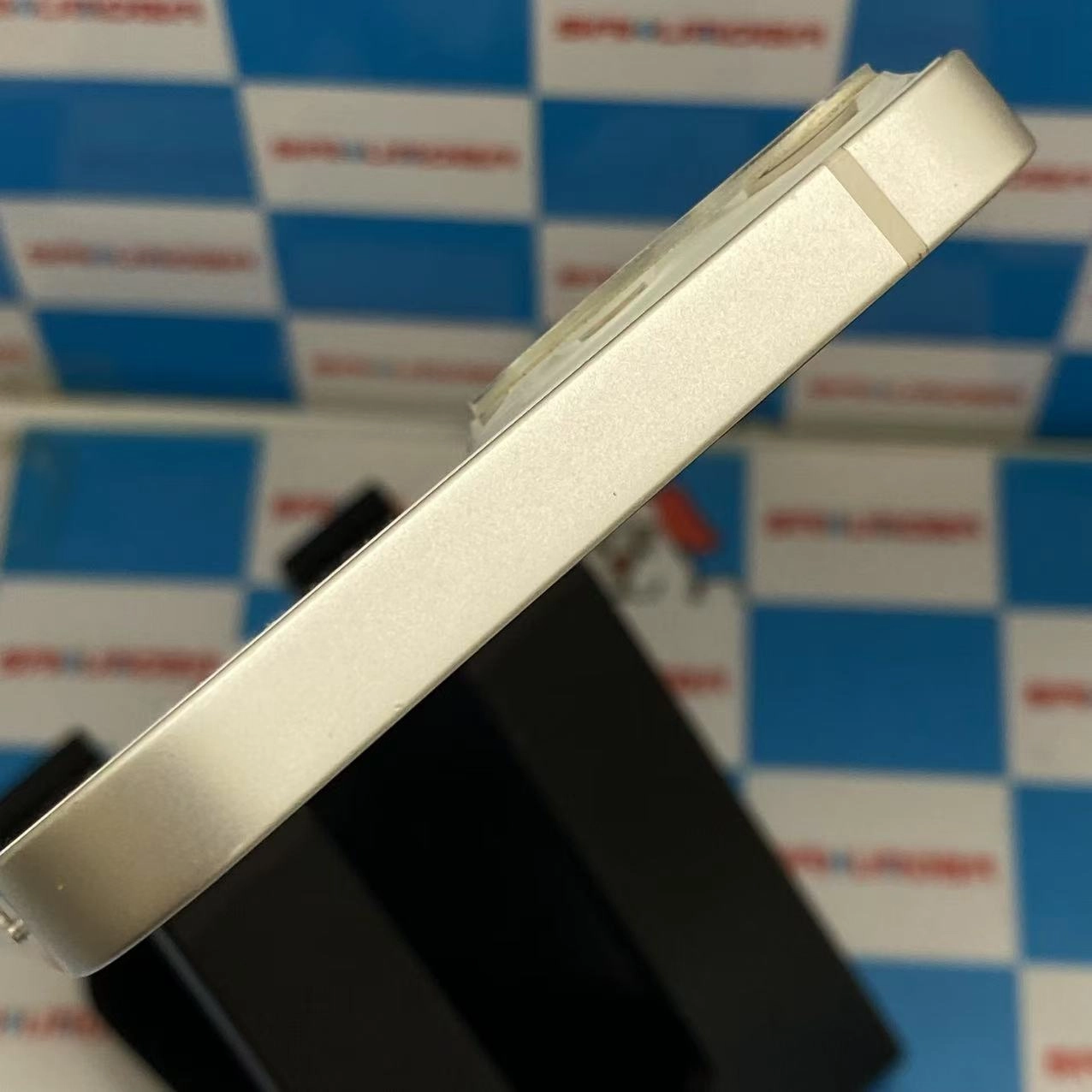 iPhone13 128GB スターライト MLND3J/A AU版SIMフリー