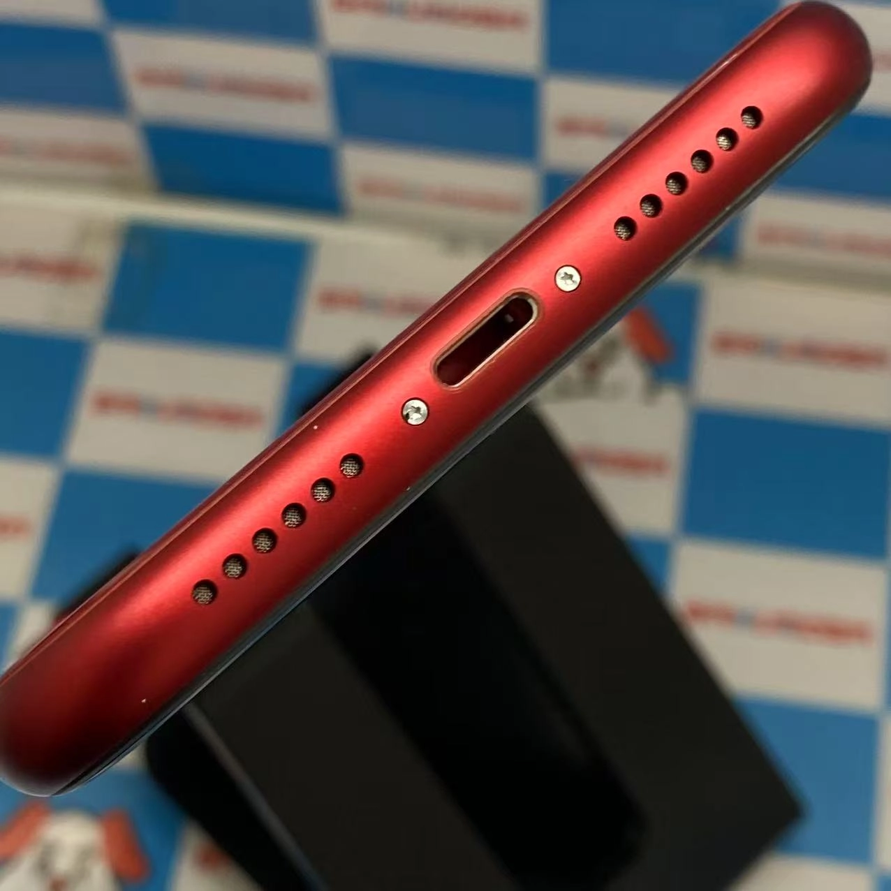 iPhoneXR 64GB Product Red NT062J/A SIMフリー 極美品