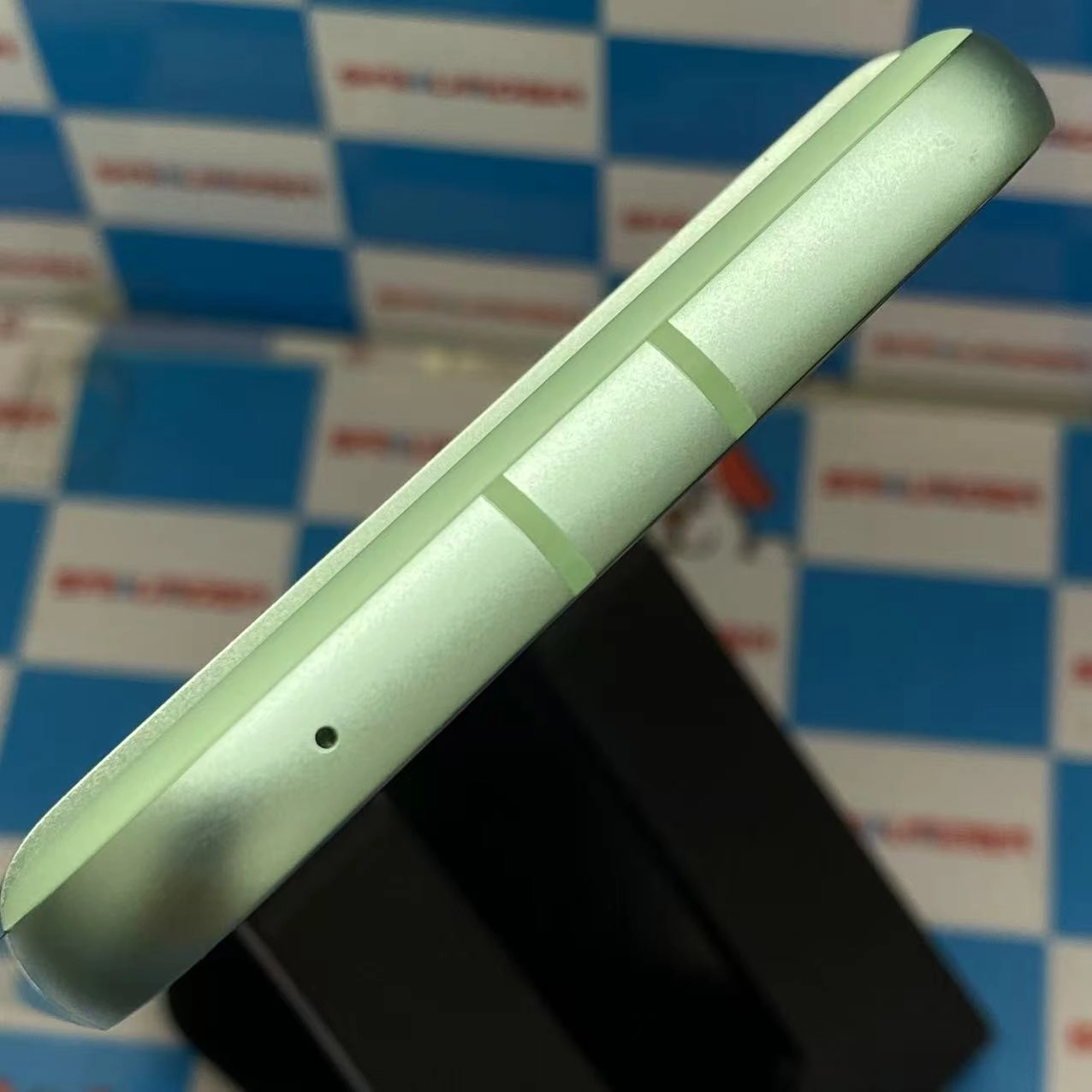 Google Pixel 8a 128GB Aloe G576D docomo版SIMフリー 極美品