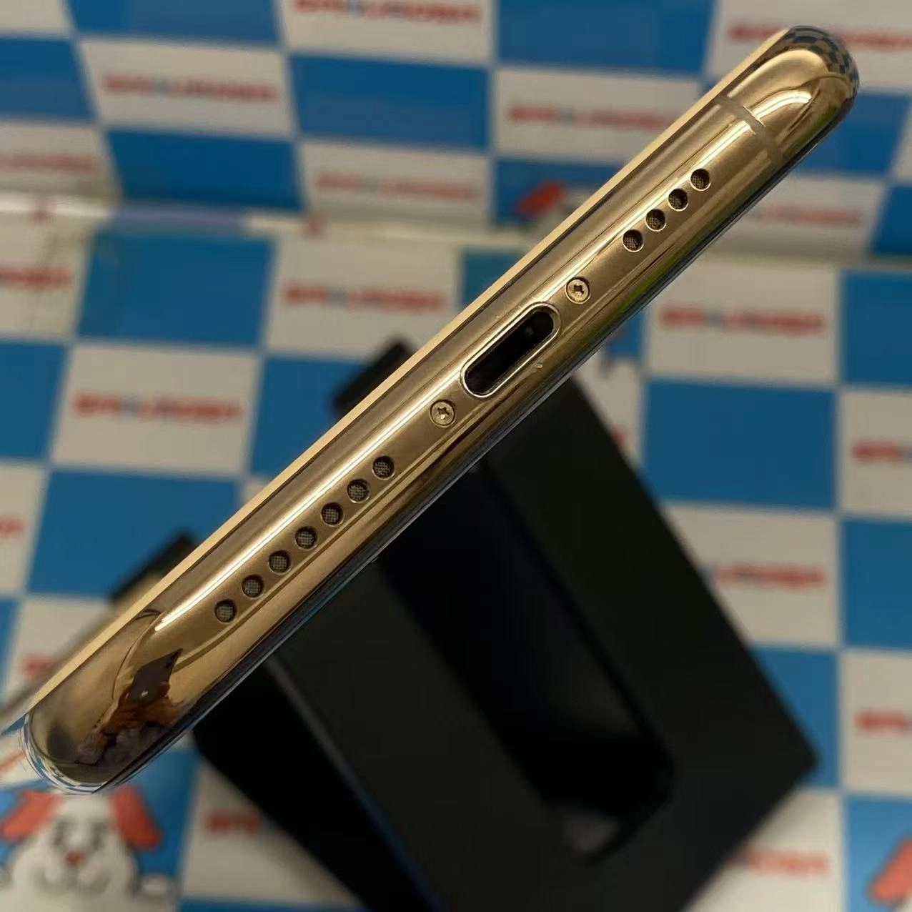 iPhone11 Pro Max 512GB ゴールド NWHQ2J/A SIMロック解除済 au ジャンク品