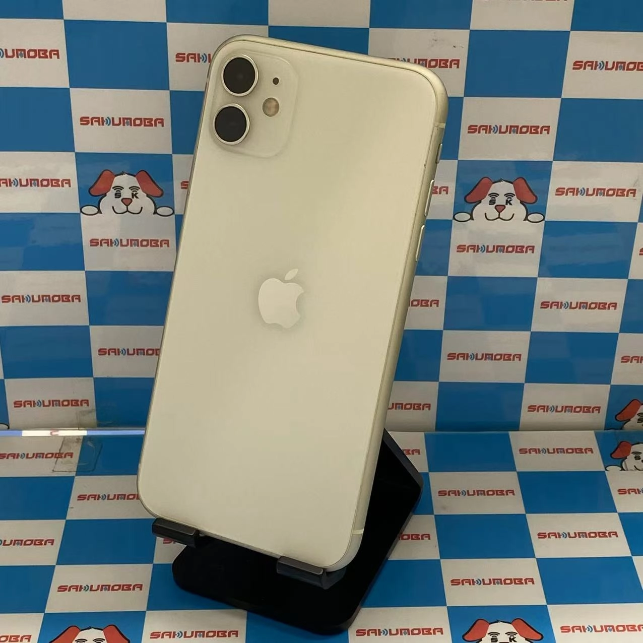 iPhone11 64GB ホワイト MWLU2J/A SIMロック解除済 docomo