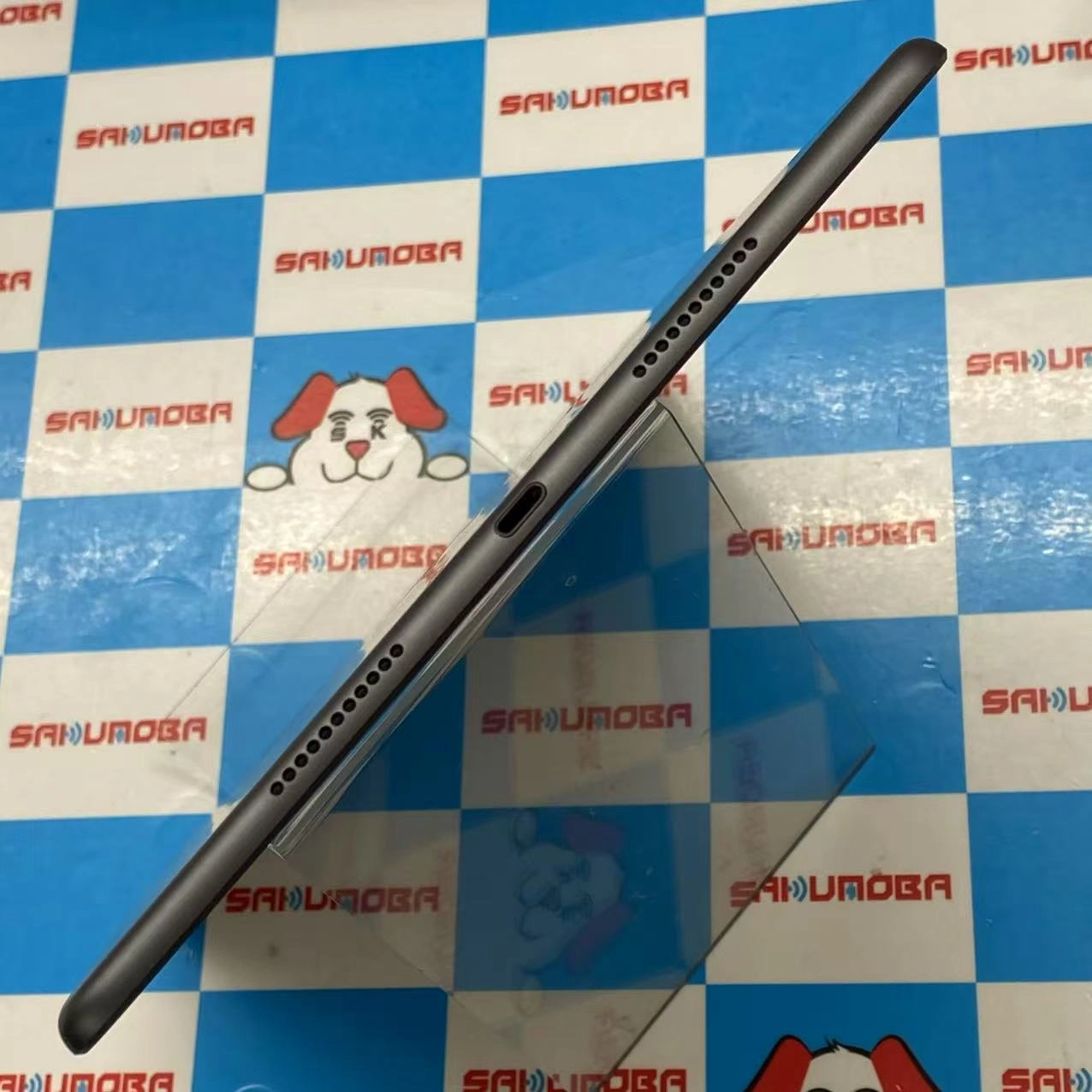 iPad Air 第3世代 Wi-Fi+Cellularモデル 64GB スペースグレイ MV0D2J/A au版 訳あり品