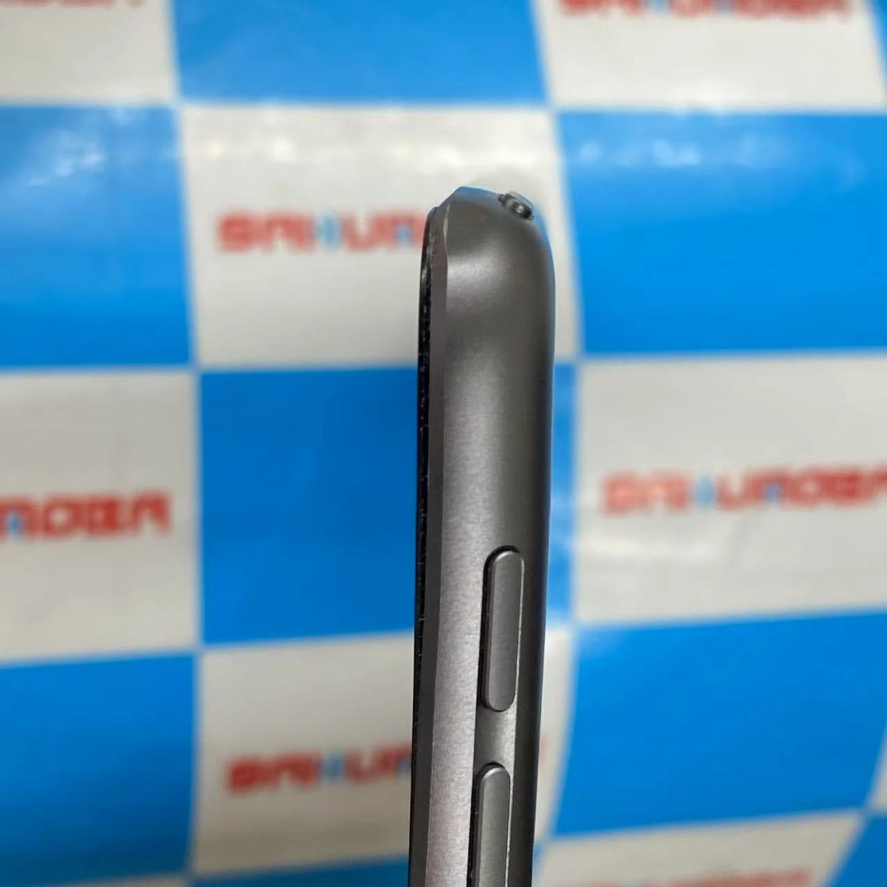 iPad 第7世代 Wi-Fiモデル 32GB スペースグレイ MW742J/A 訳あり品