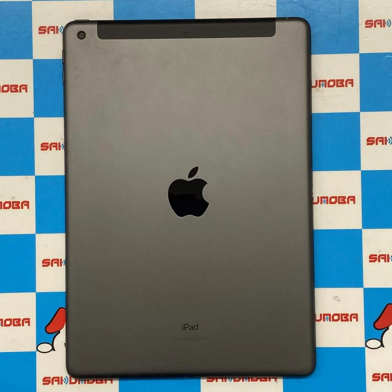 iPad 第7世代 Wi-Fi+Cellularモデル 128GB スペースグレイ FW6E2J/A 海外版SIMフリー ジャンク品