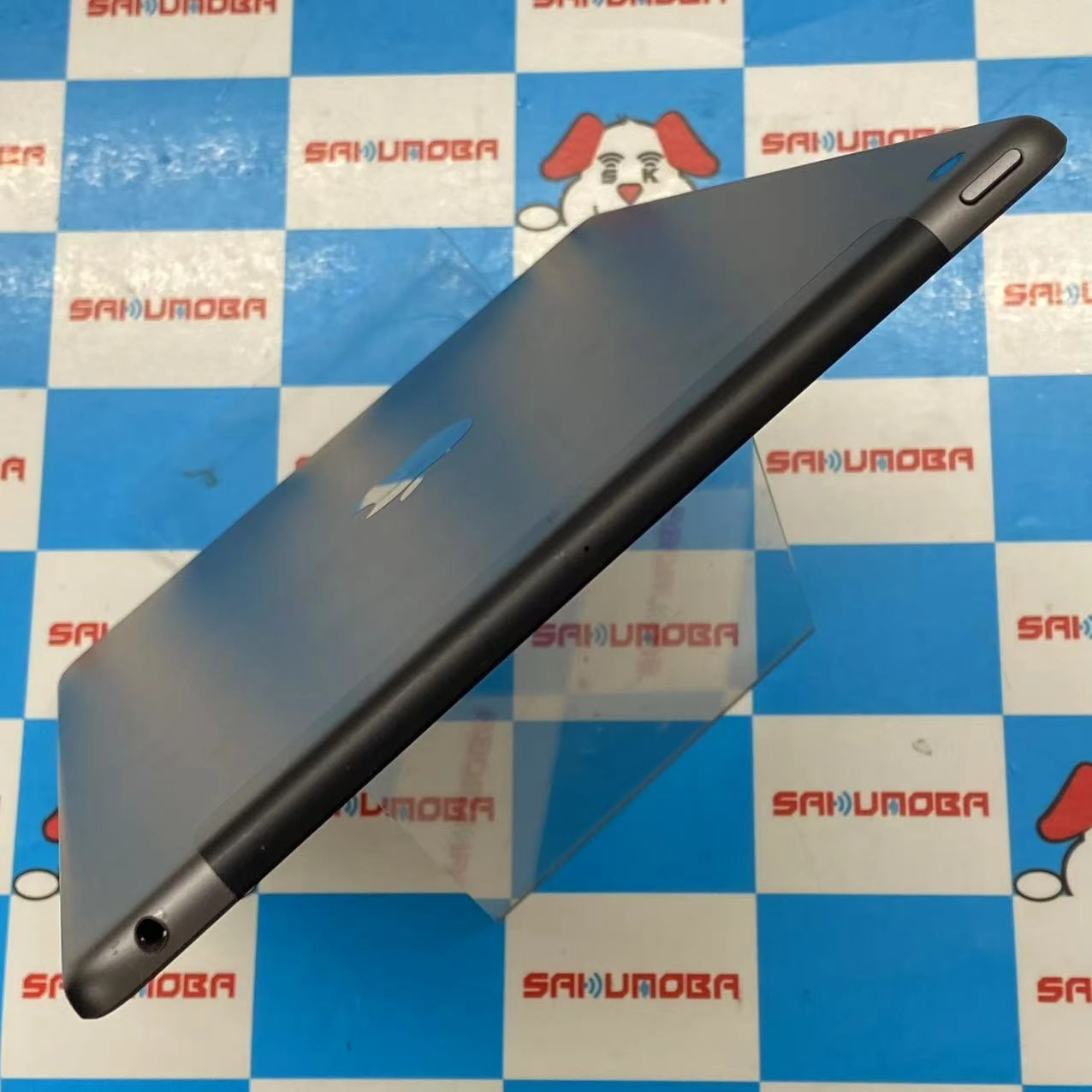 iPad 第7世代 Wi-Fi+Cellularモデル 128GB スペースグレイ FW6E2J/A 海外版SIMフリー ジャンク品