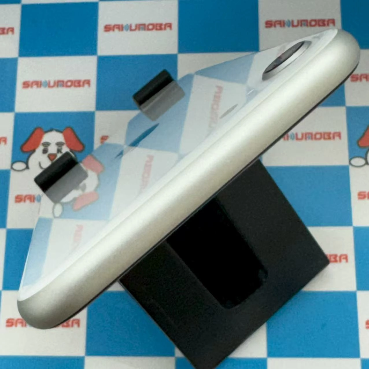 iPhoneSE 第2世代 128GB ホワイト MXD12J/A AU版SIMフリー 極美品 au