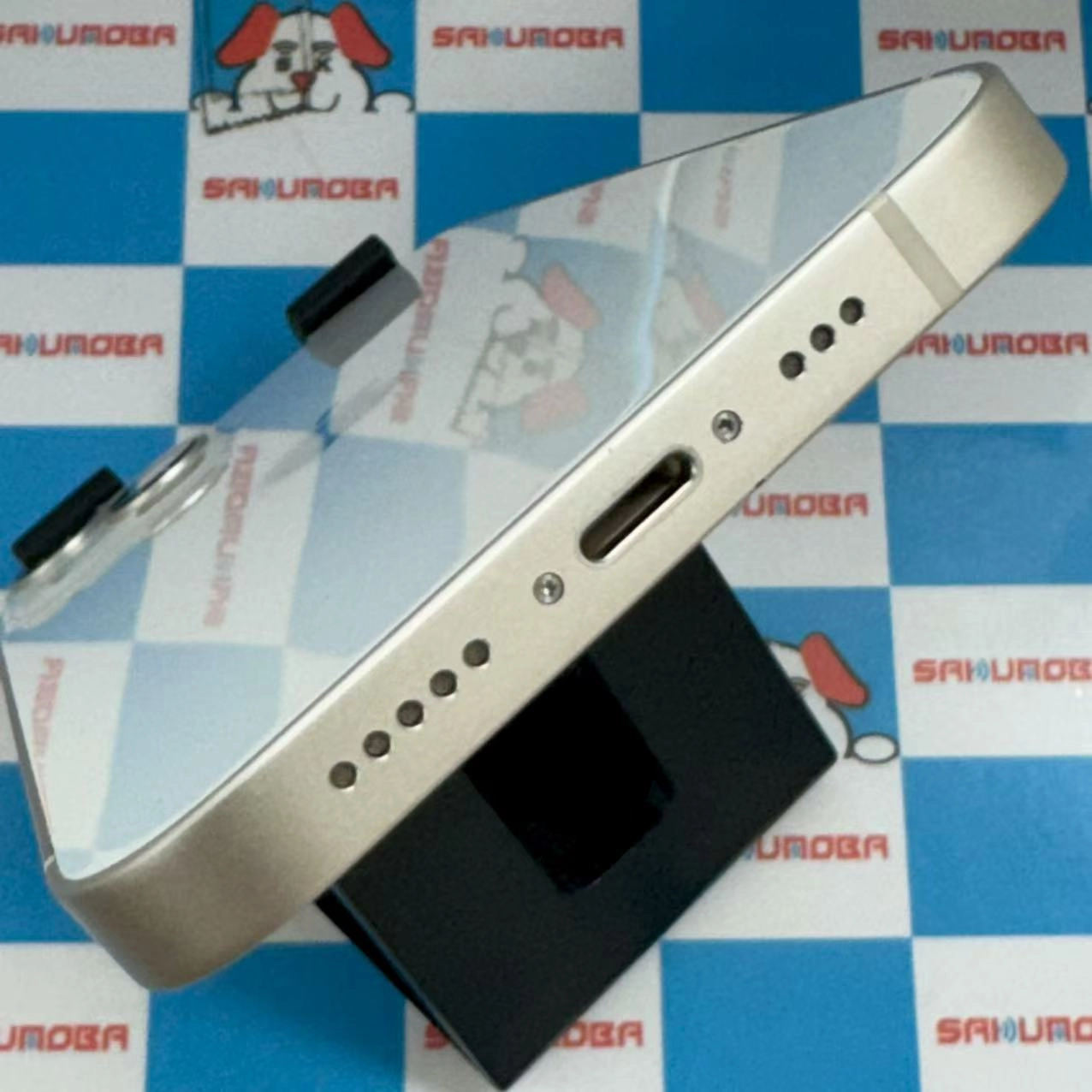 iPhone13 128GB スターライト NLND3J/A SIMフリー