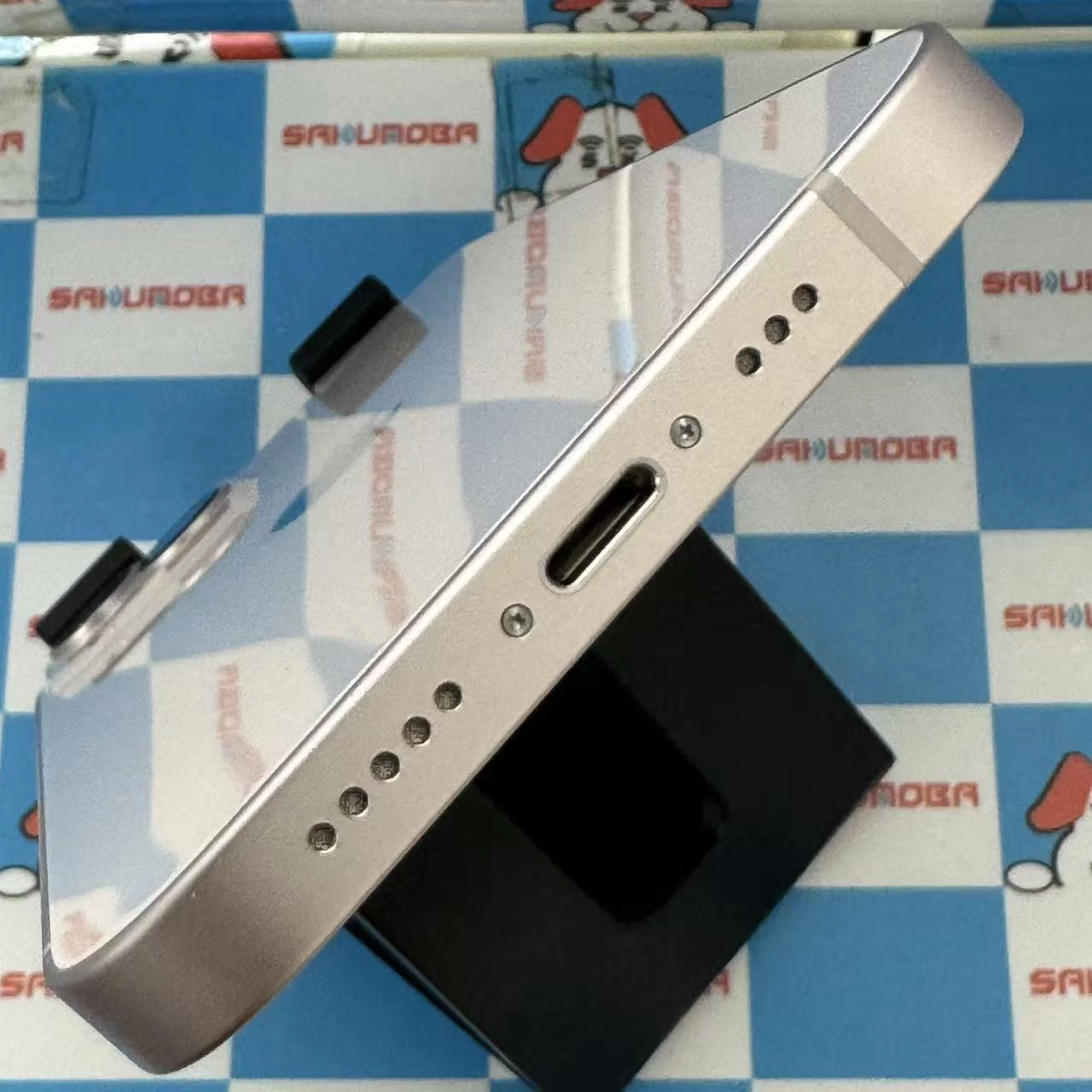 iPhone13 256GB ピンク MLNK3J/A AU版SIMフリー 美品