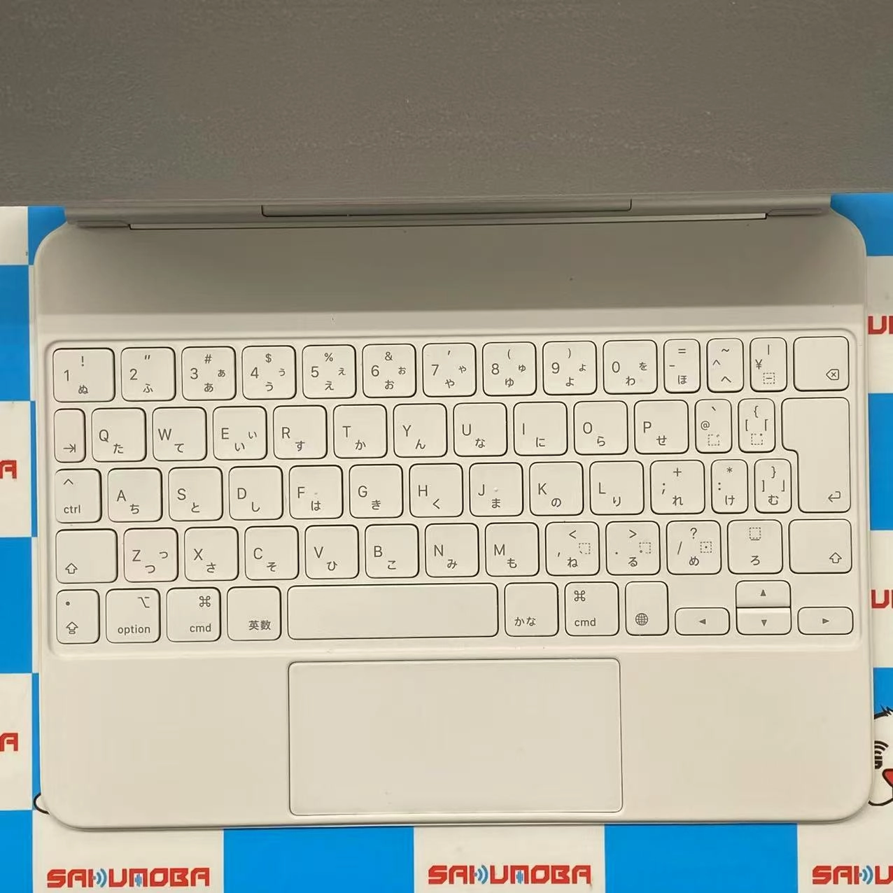 11インチiPad Pro(第2世代)用 Magic Keyboard JIS ホワイト A2261 **