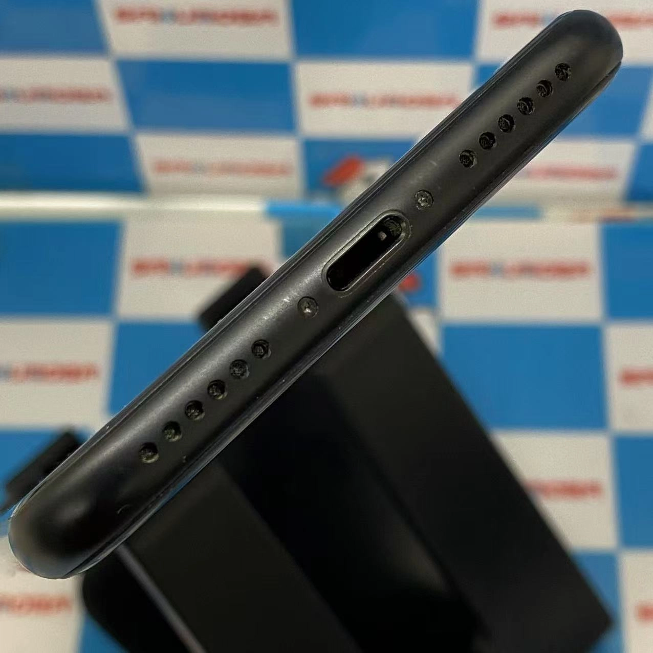 iPhoneSE 第2世代 64GB ブラック MHGP3J/A SoftBank ジャンク品