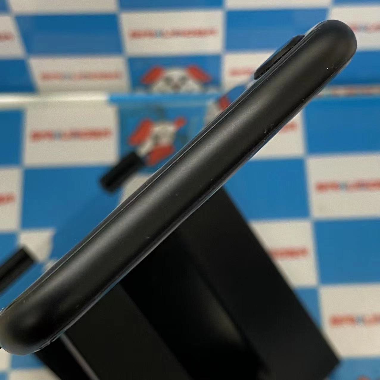 iPhoneSE 第2世代 64GB ブラック MHGP3J/A SoftBank ジャンク品