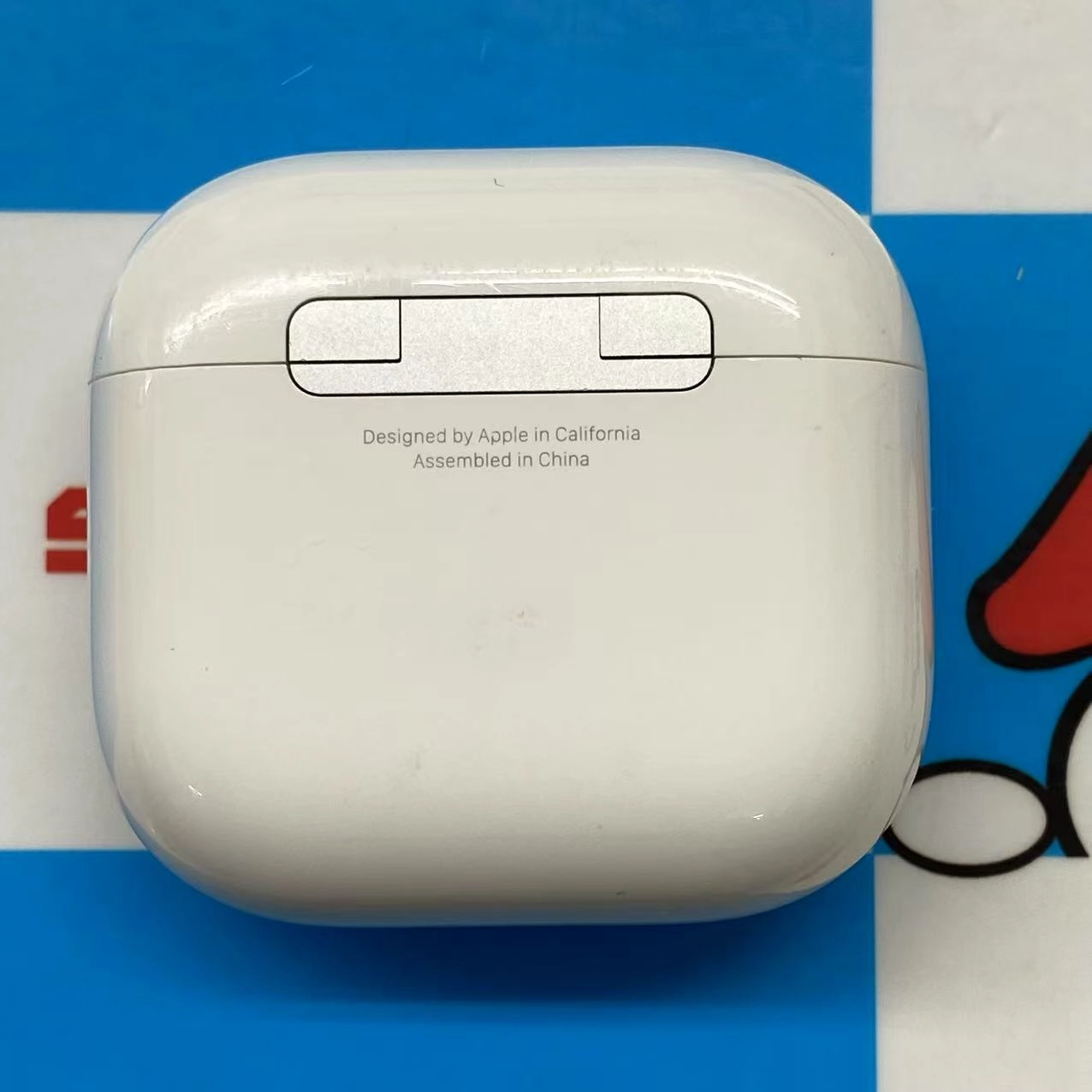 AirPods 第4世代 アクティブノイズキャンセリング搭載 ホワイト MXP93J/A ジャンク品