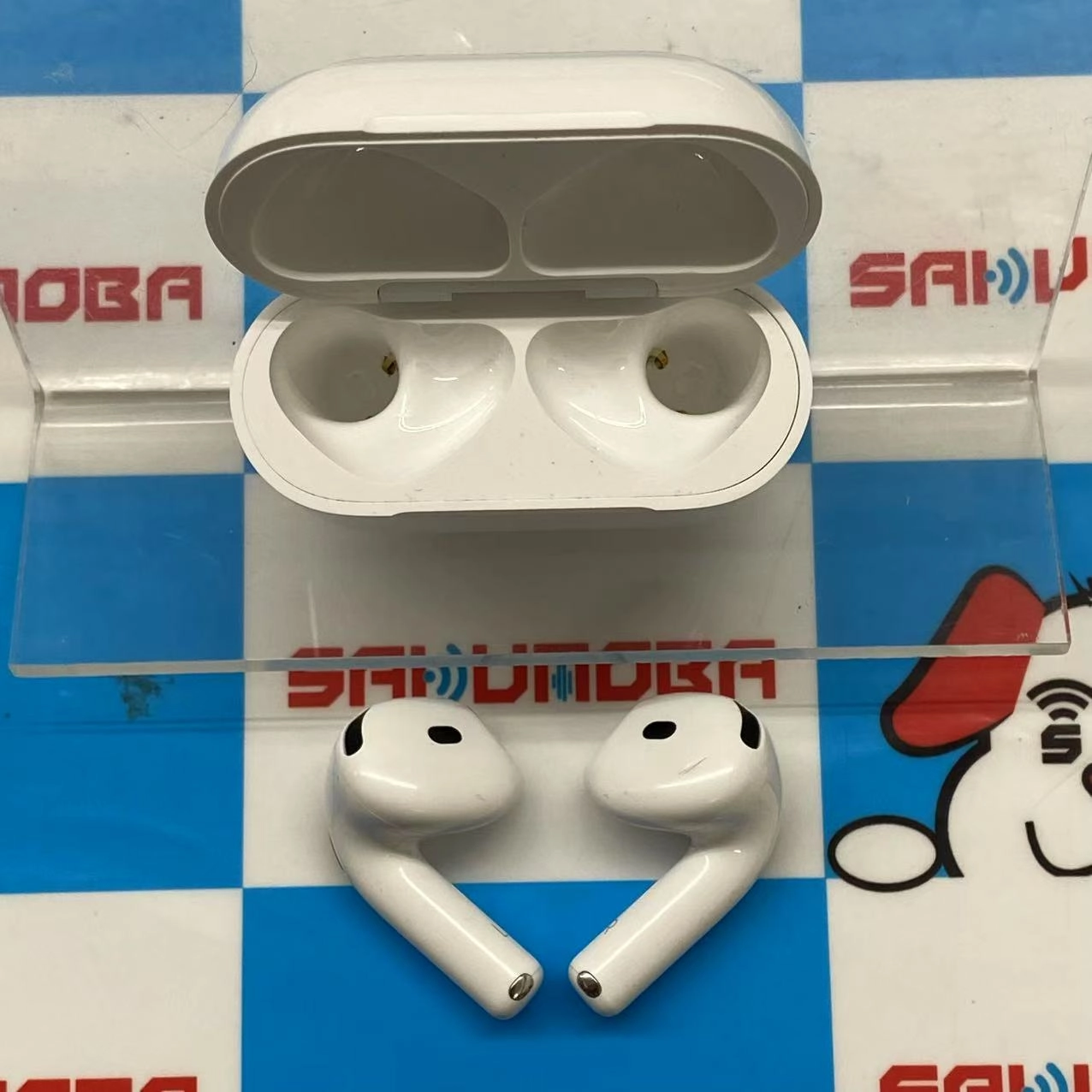 AirPods 第4世代 アクティブノイズキャンセリング搭載 ホワイト MXP93J/A ジャンク品