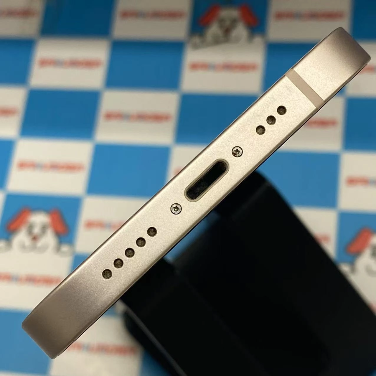 iPhone13 256GB ピンク MLNK3J/A docomo版SIMフリー 美品