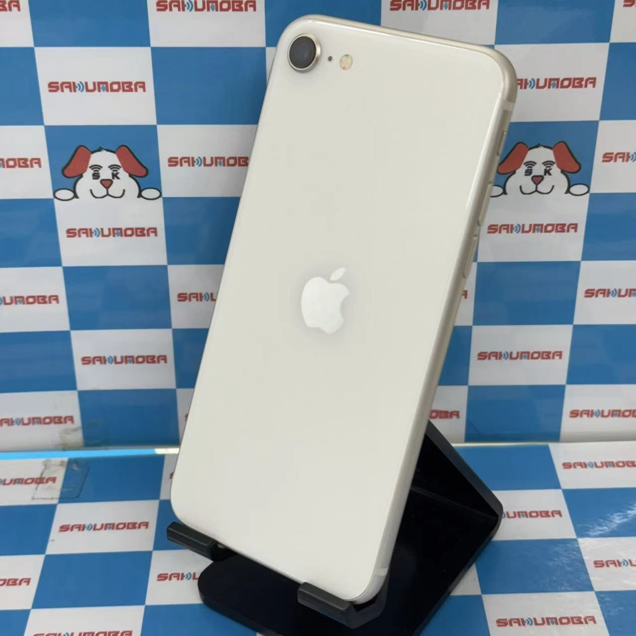 iPhoneSE 第3世代 64GB スターライト MMYD3J/A docomo版SIMフリー 新品同様