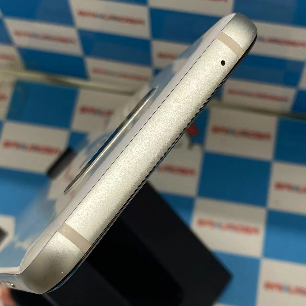 LG style3 64GB オーロラホワイト L-41A docomo版SIMフリー