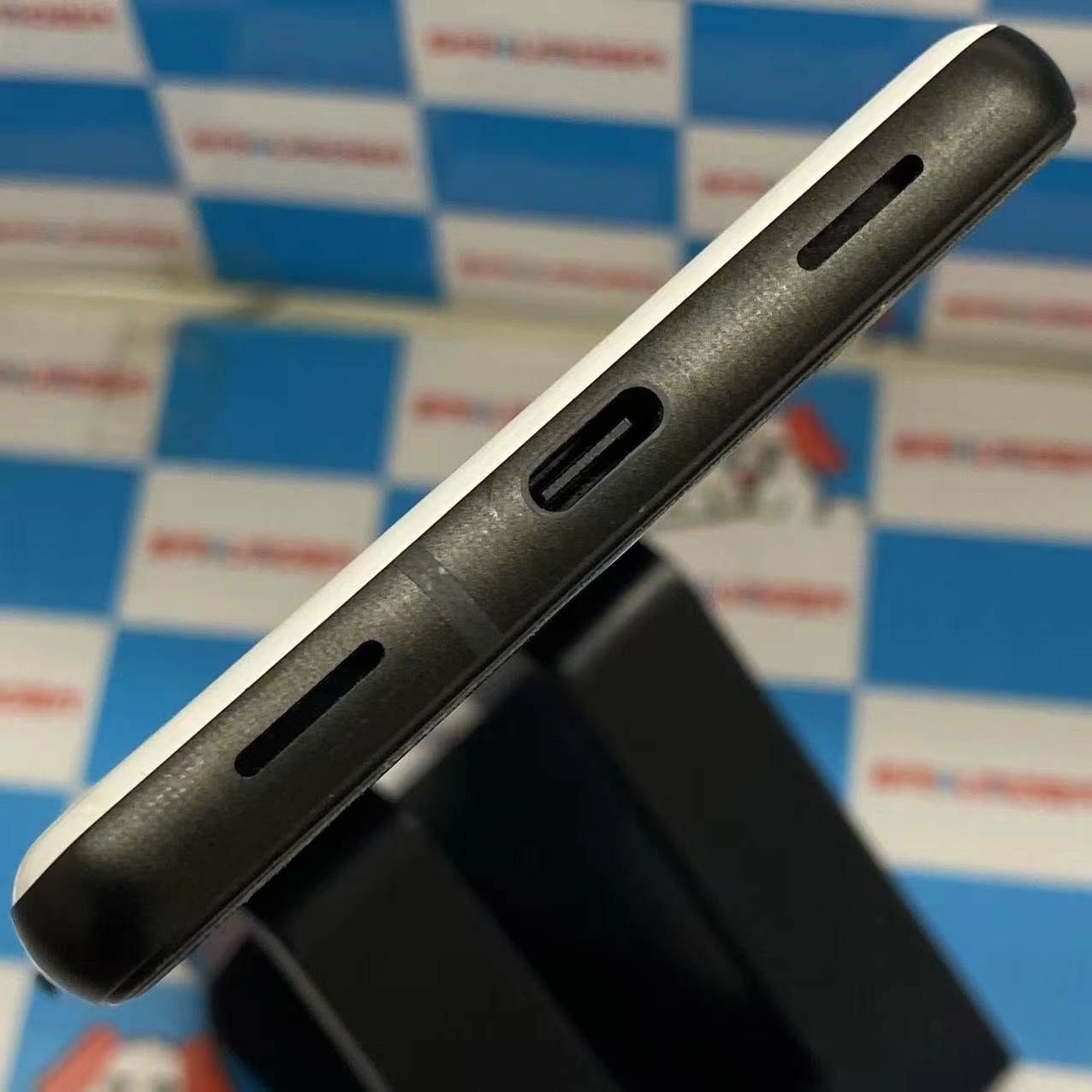 Google Pixel 6a 128GB Charcoal GB17L AU版SIMフリー