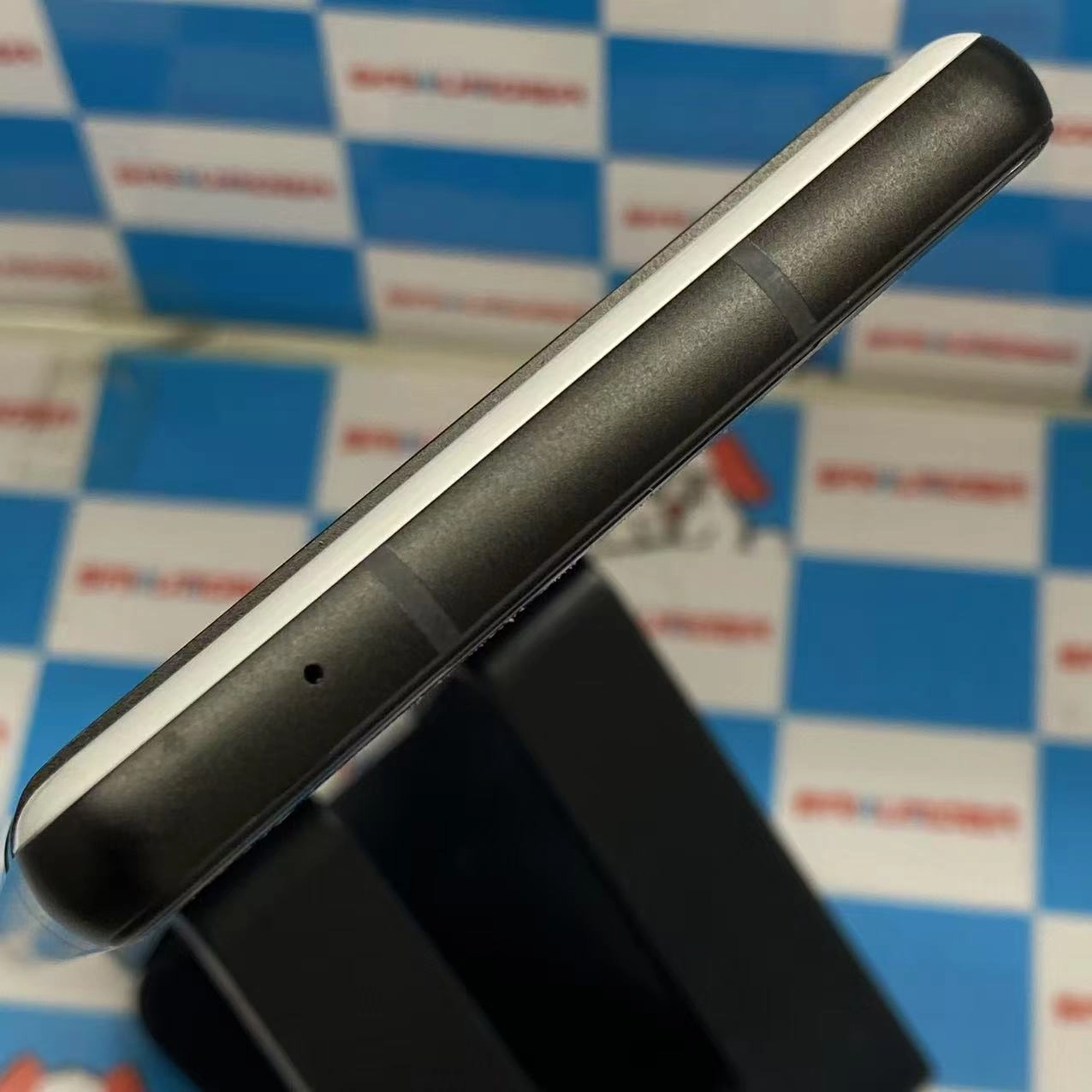 Google Pixel 6a 128GB Charcoal GB17L AU版SIMフリー