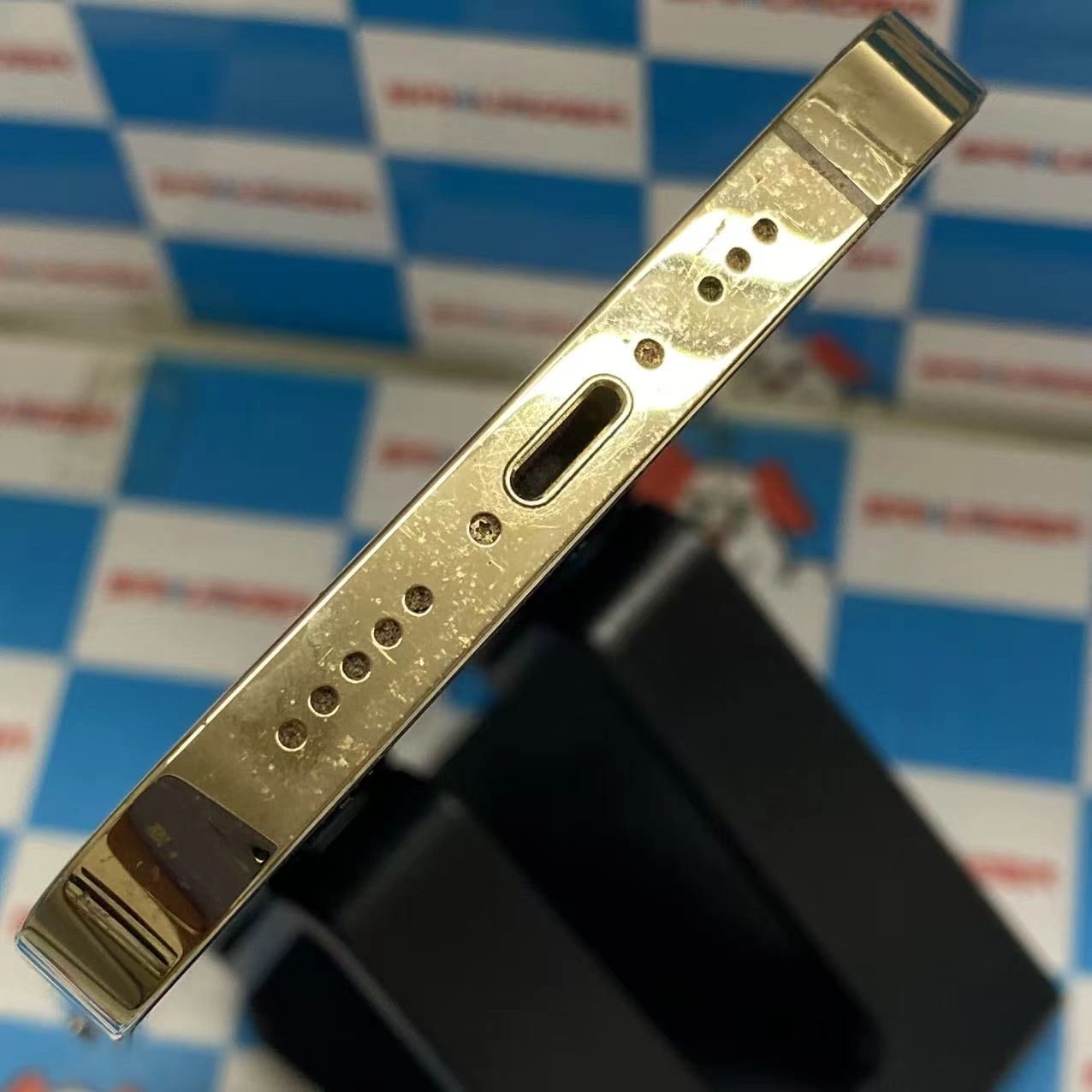 iPhone13 Pro 128GB ゴールド MLUH3J/A docomo版SIMフリー ジャンク品