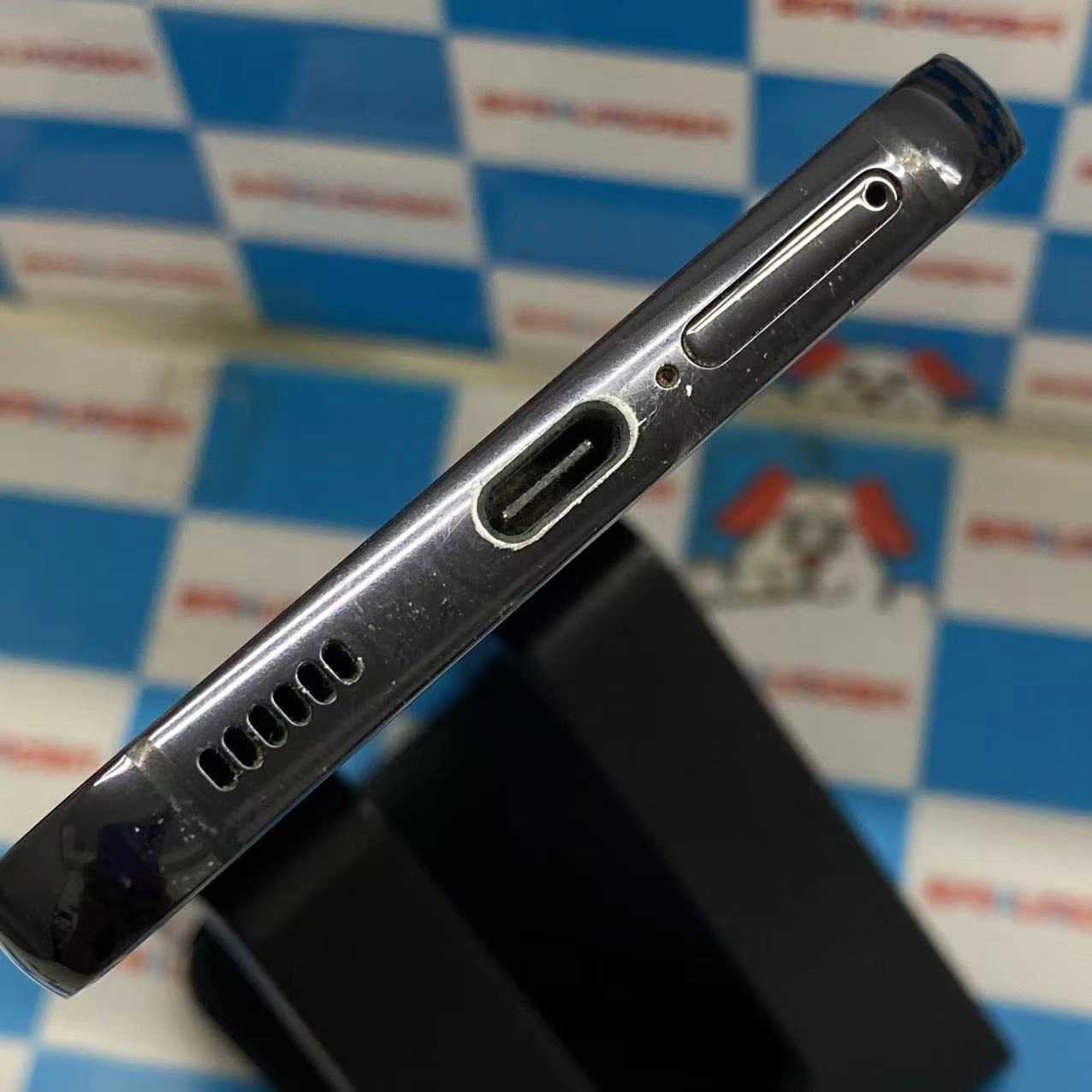 Galaxy S22 8GB/256GB ファントムブラック SCG13 AU版SIMフリー