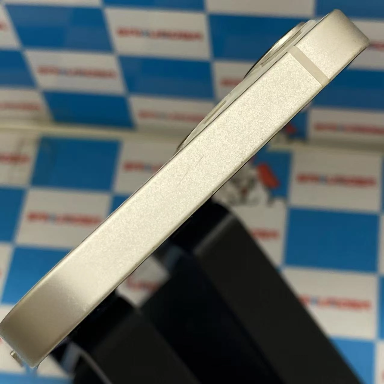 iPhone13 128GB スターライト MLND3J/A SIMロック解除済 SoftBank