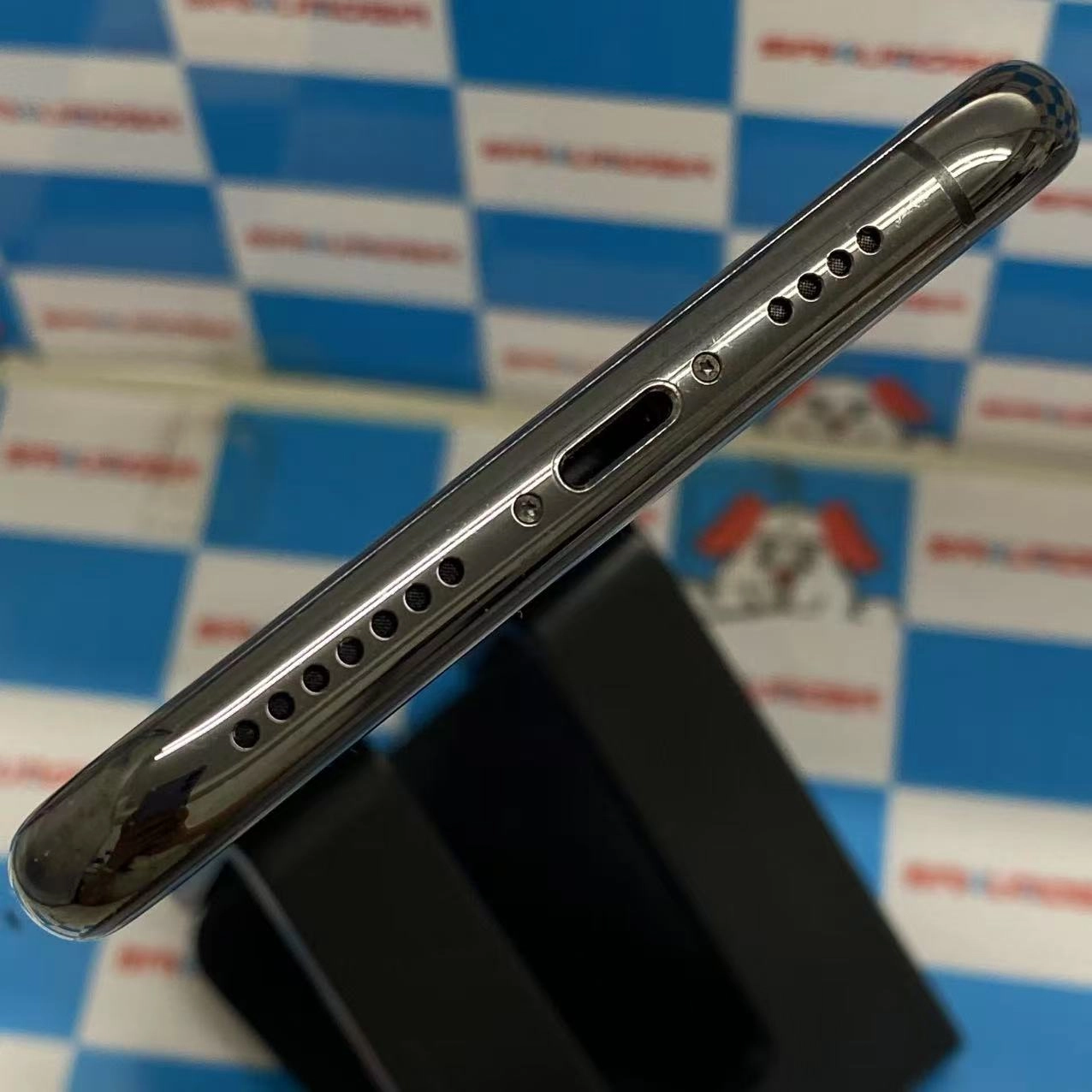 iPhoneXS Max 256GB スペースグレイ MT6U2J/A docomo版SIMフリー