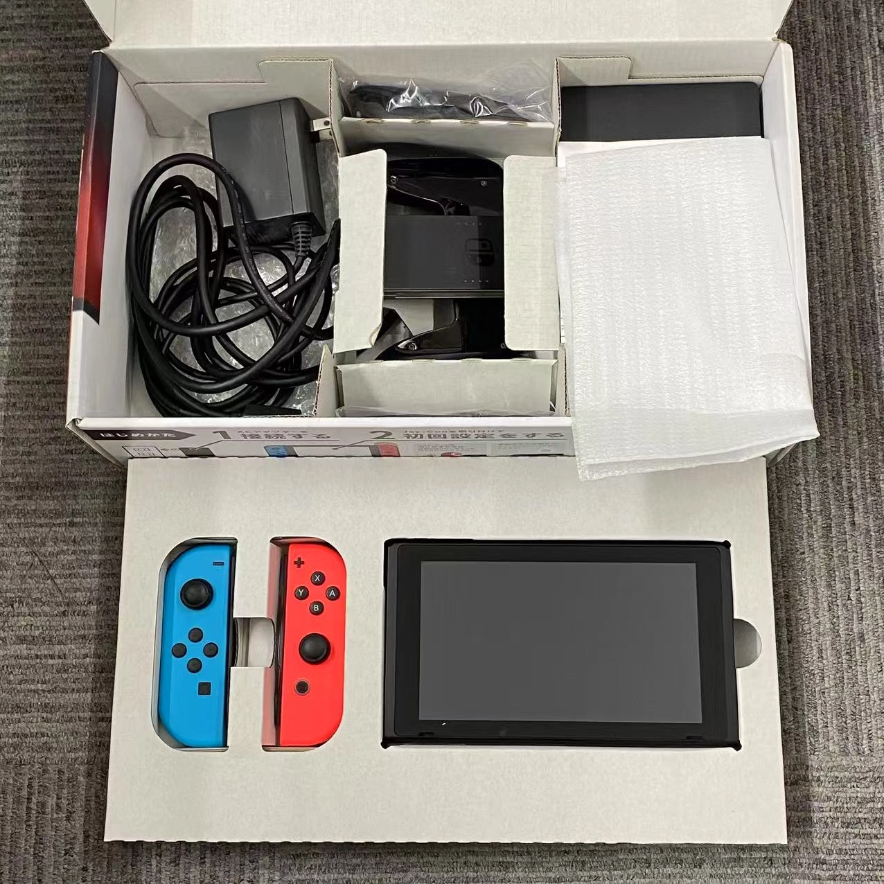 Nintendo Switch 本体 Joy-Con(L) ネオンブルー/(R) ネオンレッド 2017年モデル 32GB HAC-S-KABAA 美品 ネオンブルー・ネオンレッド