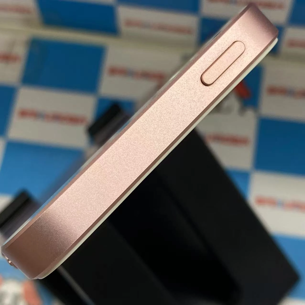 iPhoneSE 32GB ローズゴールド MP852J/A SoftBank版SIMフリー 極美品