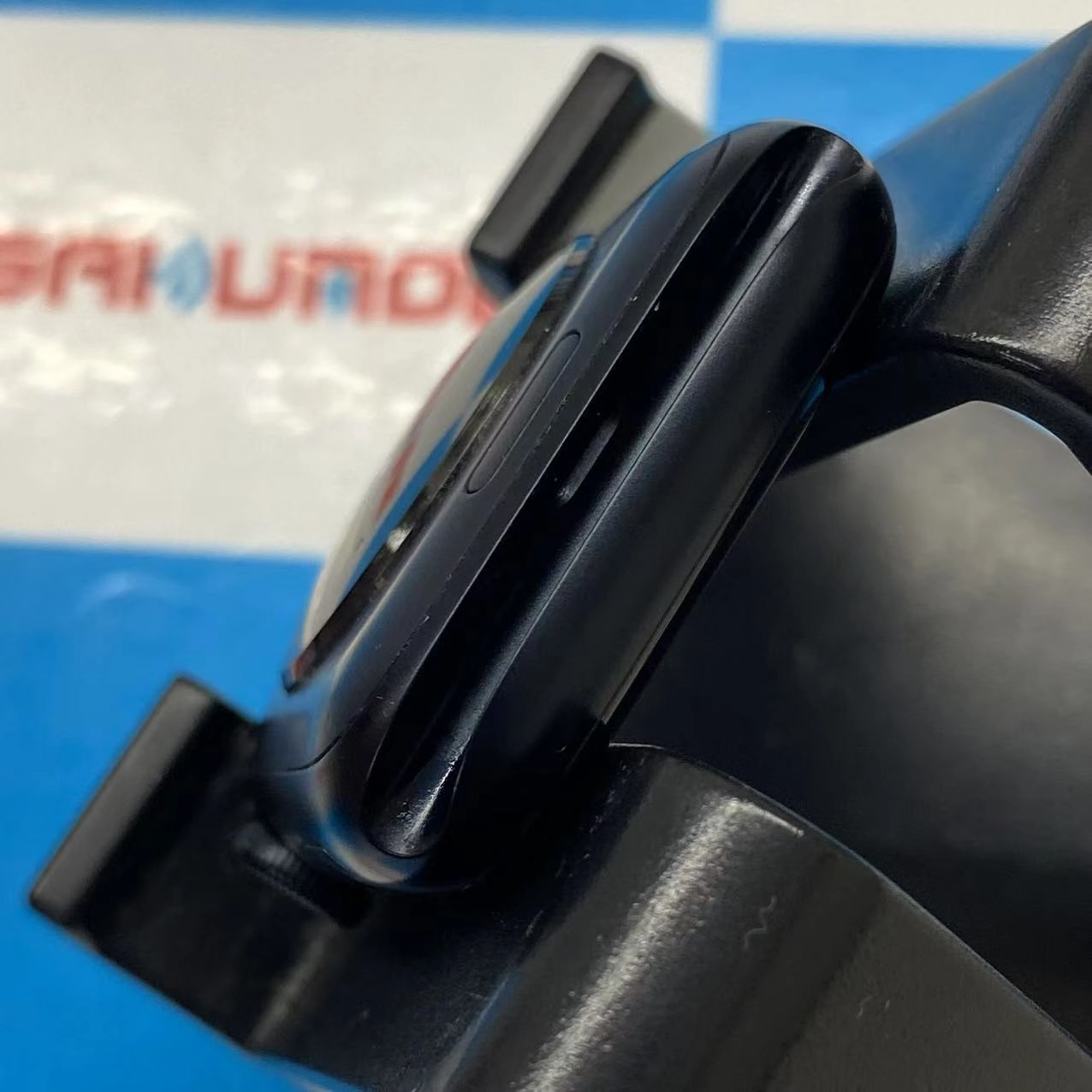 Apple Watch SE 第2世代 44mm GPSモデル 32GB ミッドナイト MRE73J/A