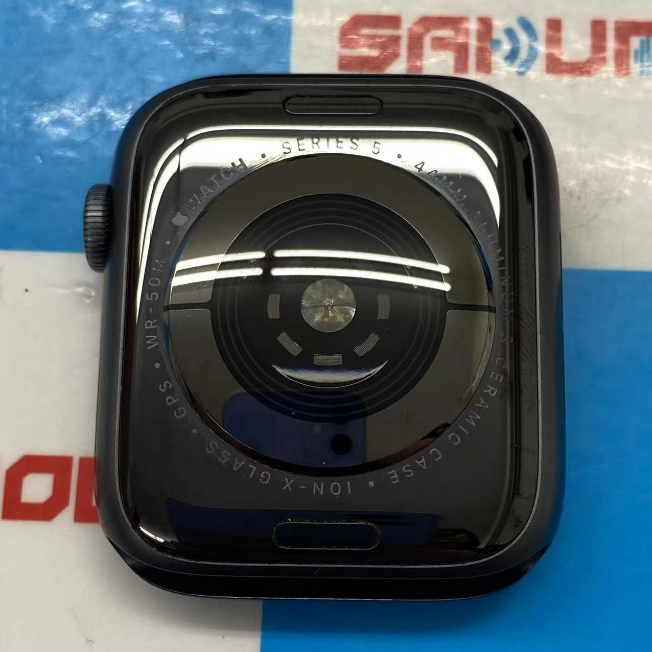 Apple Watch Series5 44mm GPSモデル ** スペースグレイ MWVF2J/A 訳あり品