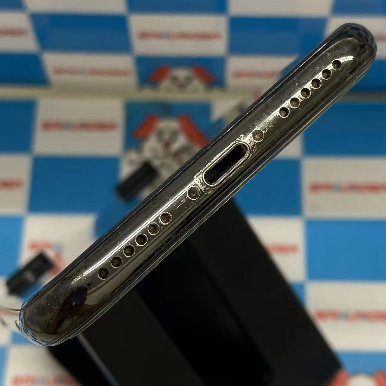 iPhoneX 64GB スペースグレイ MQAX2J/A docomo版SIMフリー ジャンク品