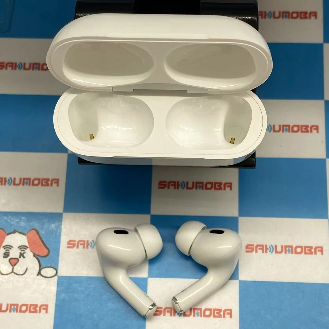 Airpods Pro 第2世代 ホワイト A2700 ジャンク品