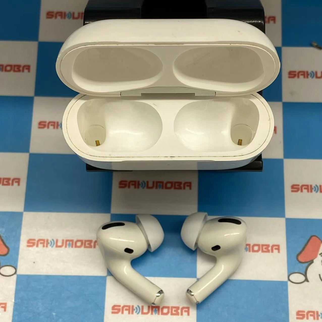 AirPods Pro 第1世代 2019年モデル ホワイト A2084 ジャンク品