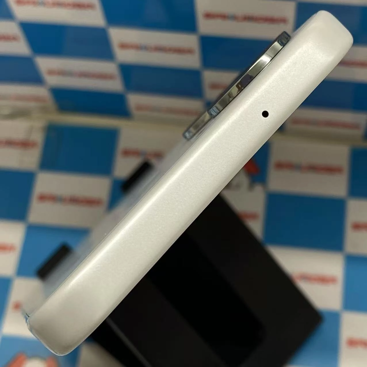 Libero 5G IV 128GB ホワイト A302ZT Y!mobile 極美品