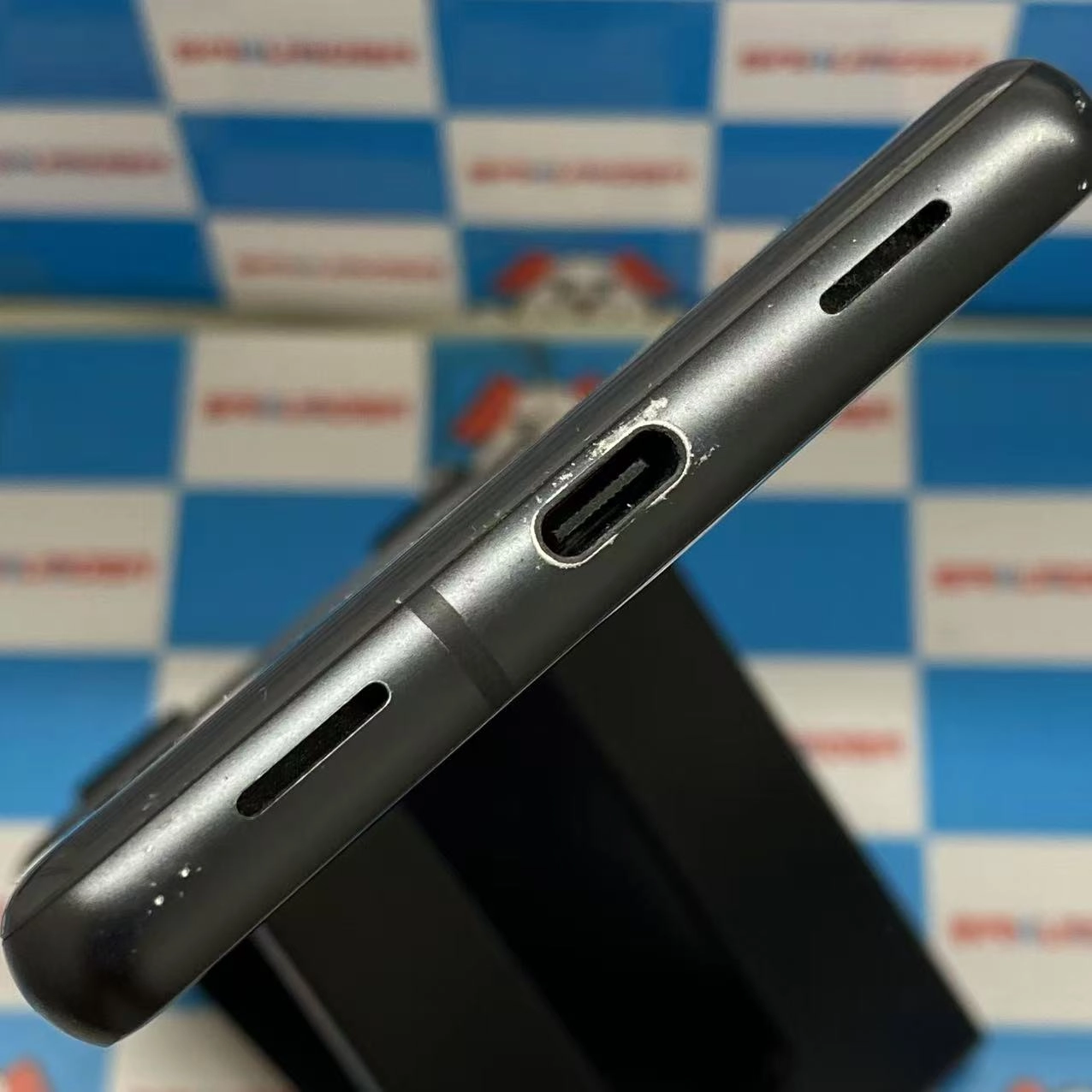 Google Pixel 7a 128GB Charcoal G82U8 SIMロック解除済 docomo