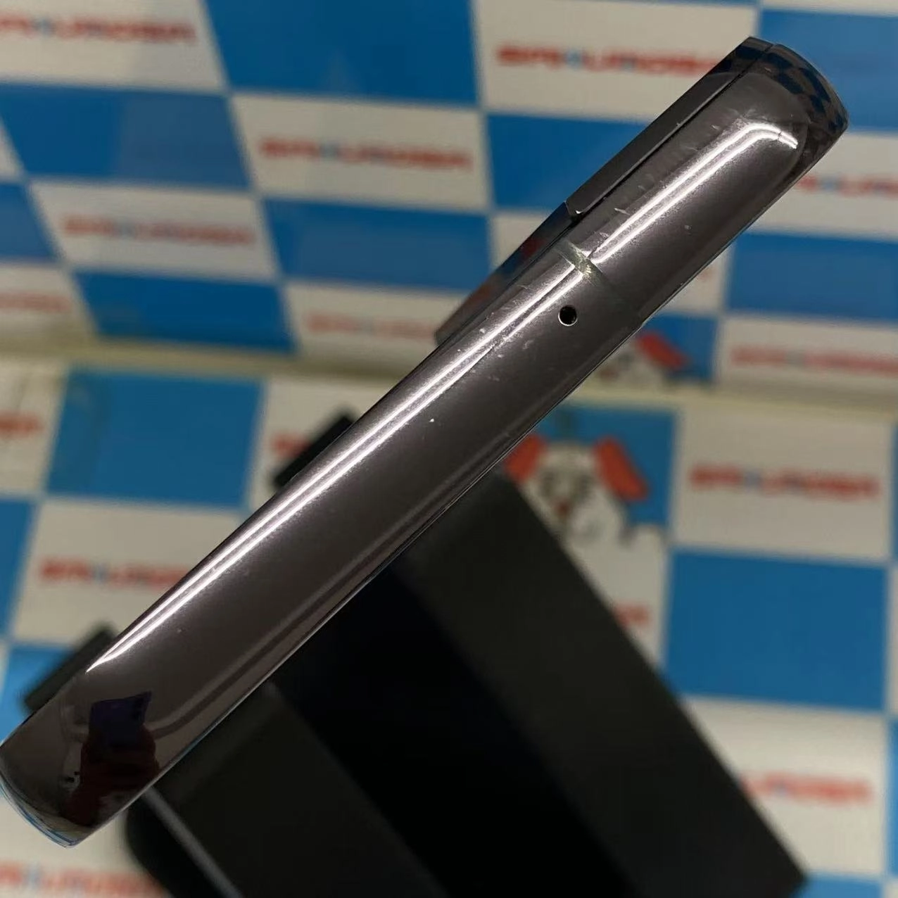 Galaxy S22 8GB/256GB ファントムブラック SCG13 AU版SIMフリー