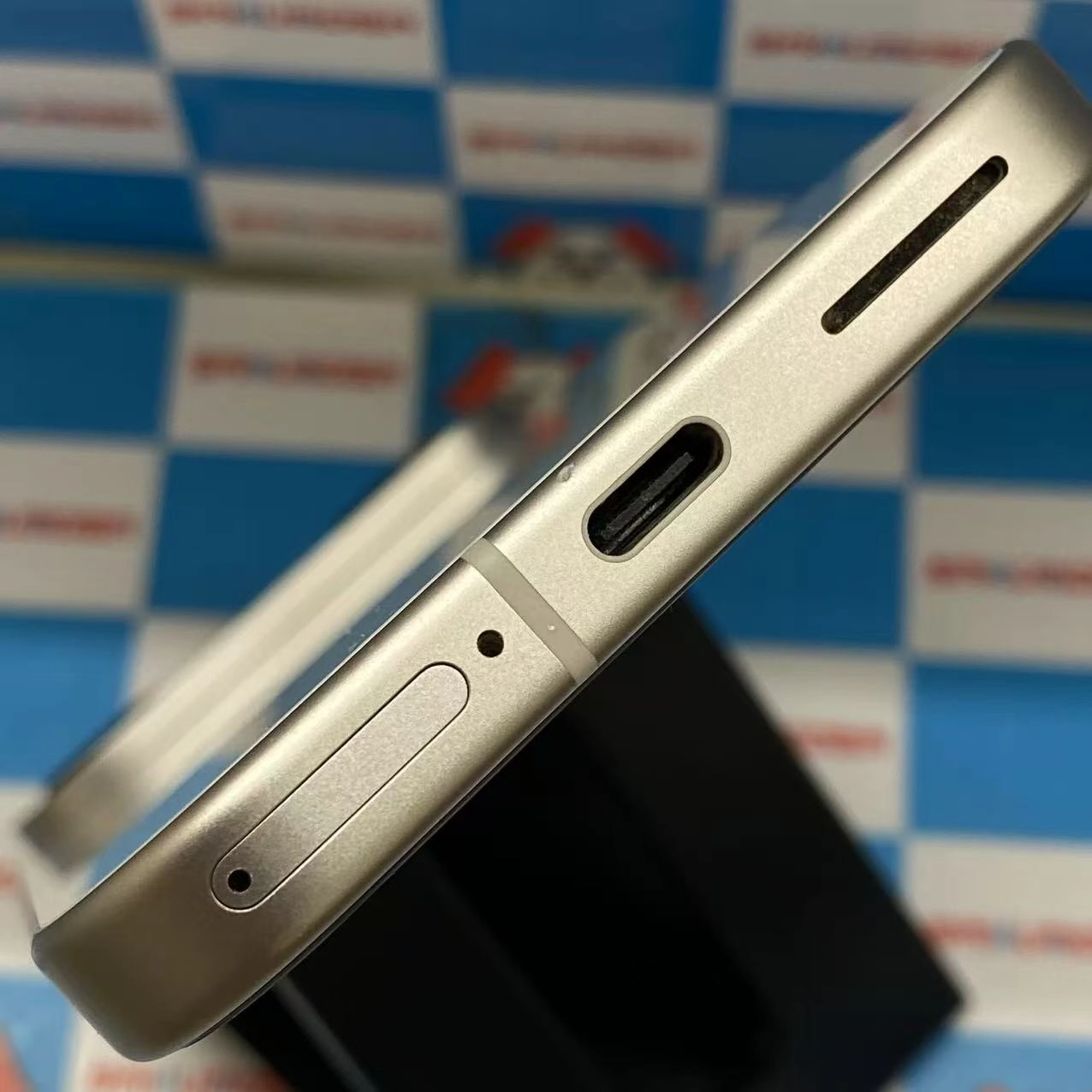 Google Pixel 9 12GB/128GB Porcelain G1B60 AU版SIMフリー