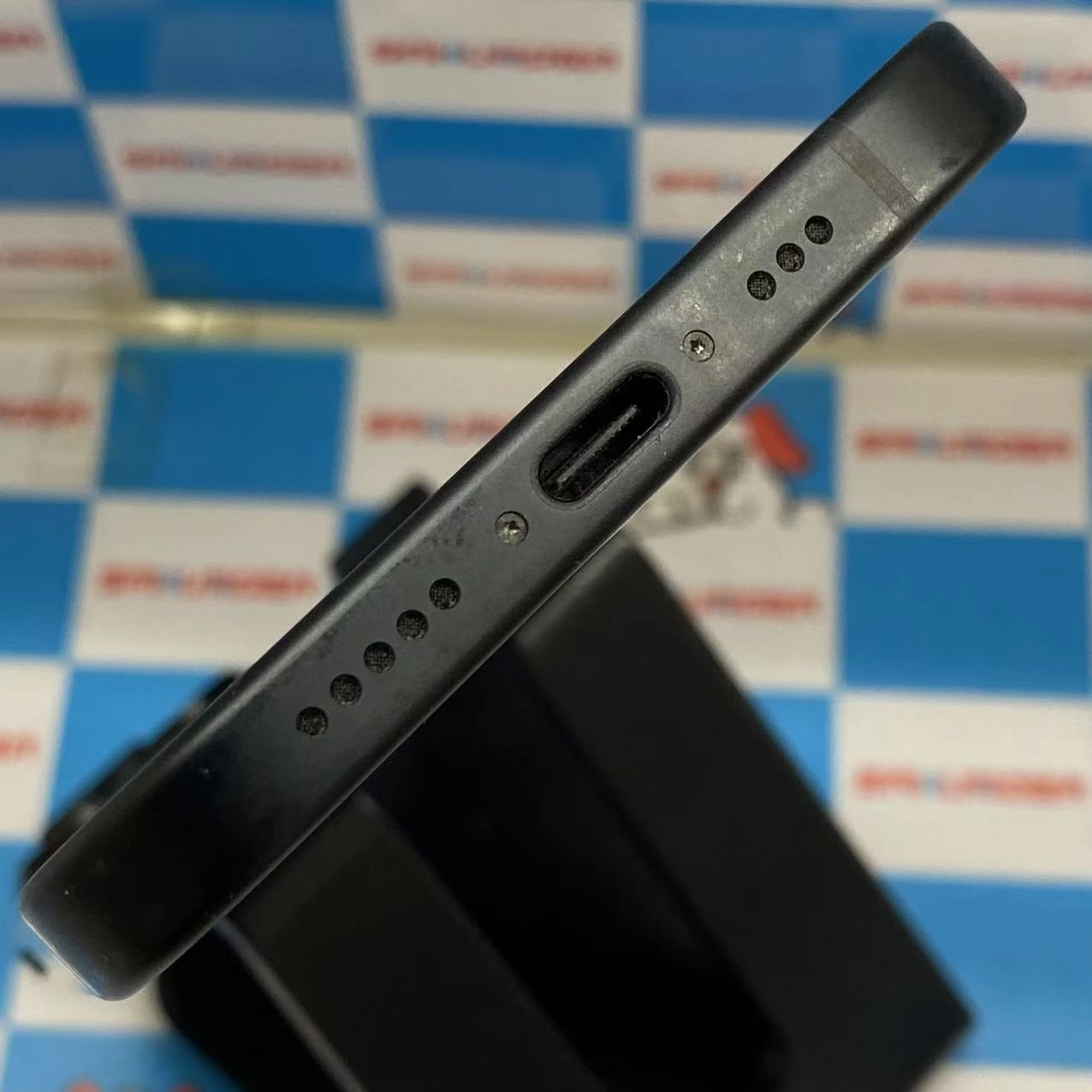 iPhone15 128GB ブラック MTMH3J/A docomo版SIMフリー ジャンク品