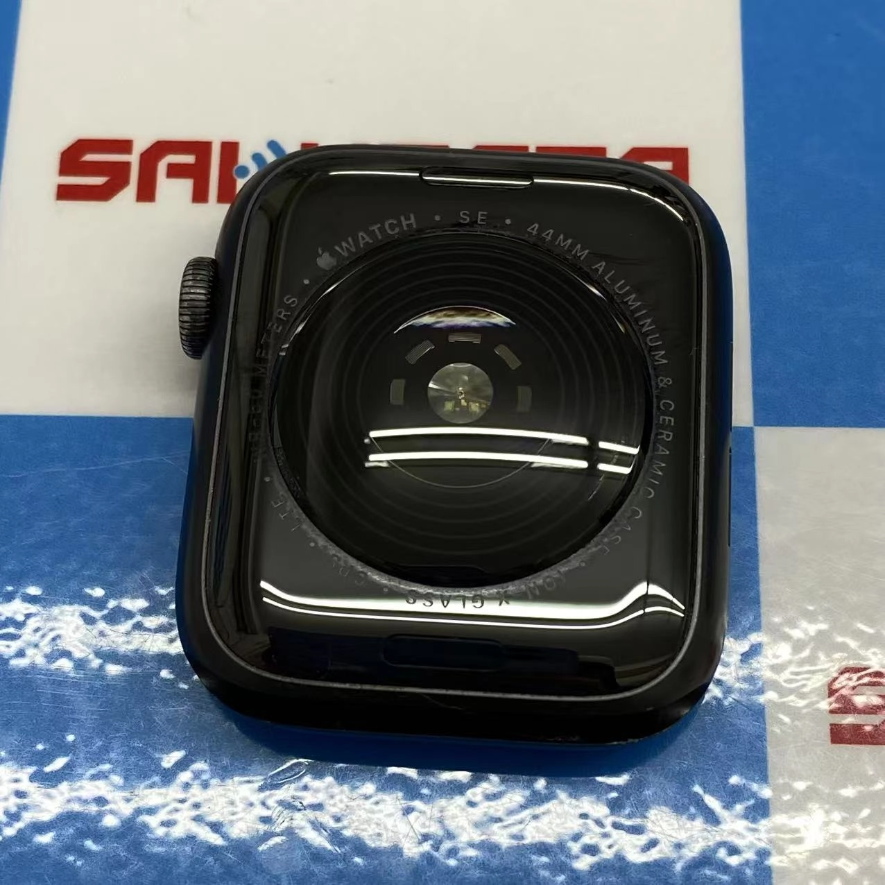 Apple Watch SE 第1世代 44mm GPS+Cellularモデル 32GB スペースグレイ MYF02J/A SIMフリー